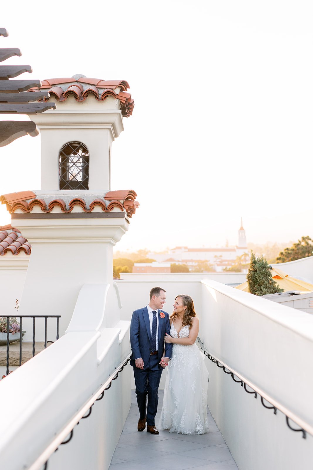 www.santabarbarawedding.com | Kimpton Canary | Ann Johnson Events | Anna Delores | Ella &amp; Louie | Couple on Rooftop of Hotel