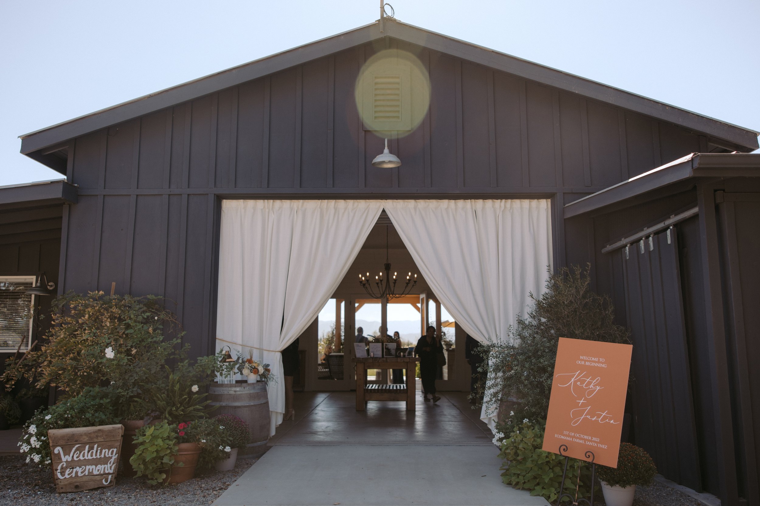 www.santabarbarawedding.com | Events by Fran | Ali Beck | Ecomama Farms | Entrance to Venue