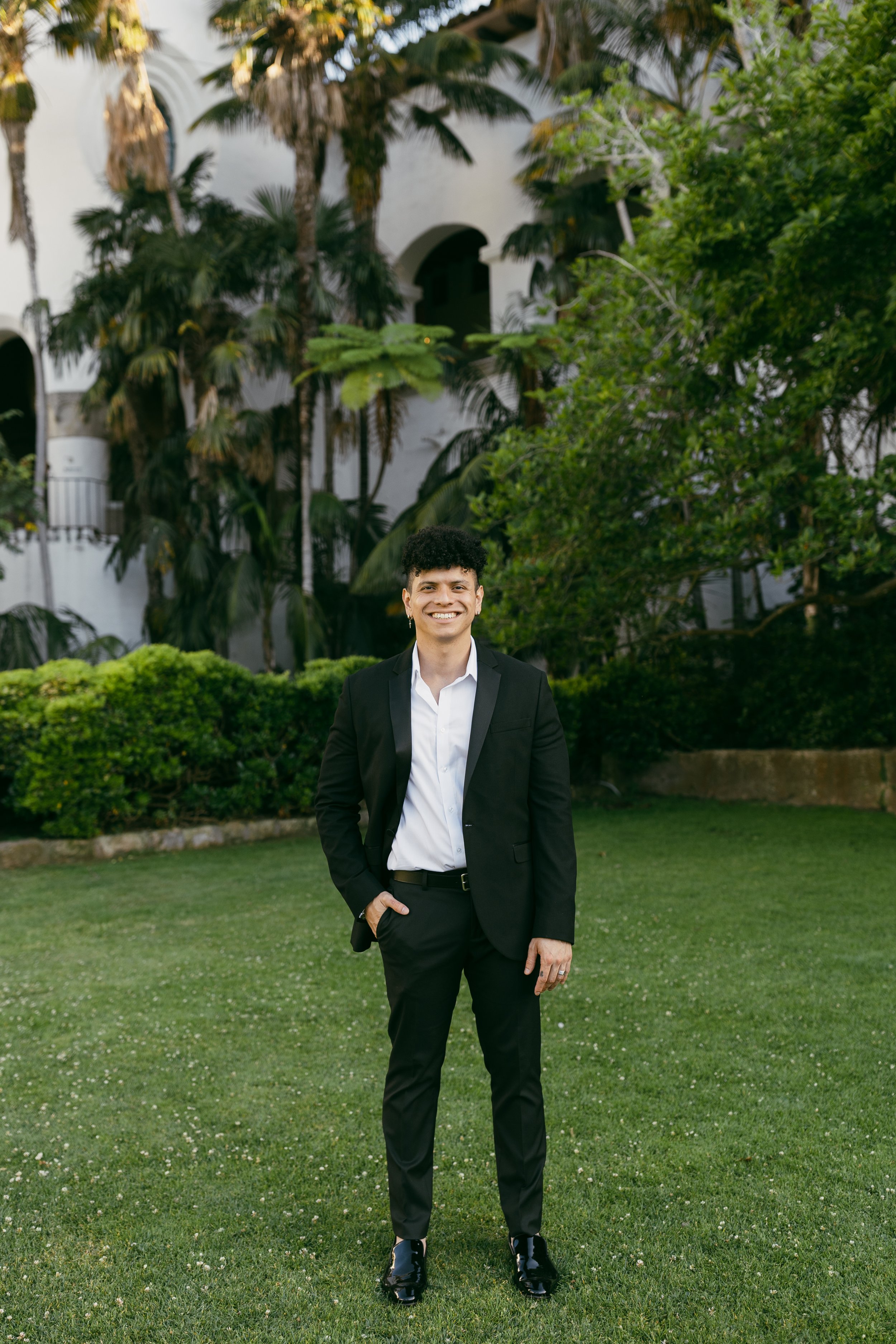 www.santabarbarawedding.com | Taylor Stuck Photography | Santa Barbara Courthouse | Fleur De Rye | ASOS | Saks Fifth Avenue | Groom Before Ceremony