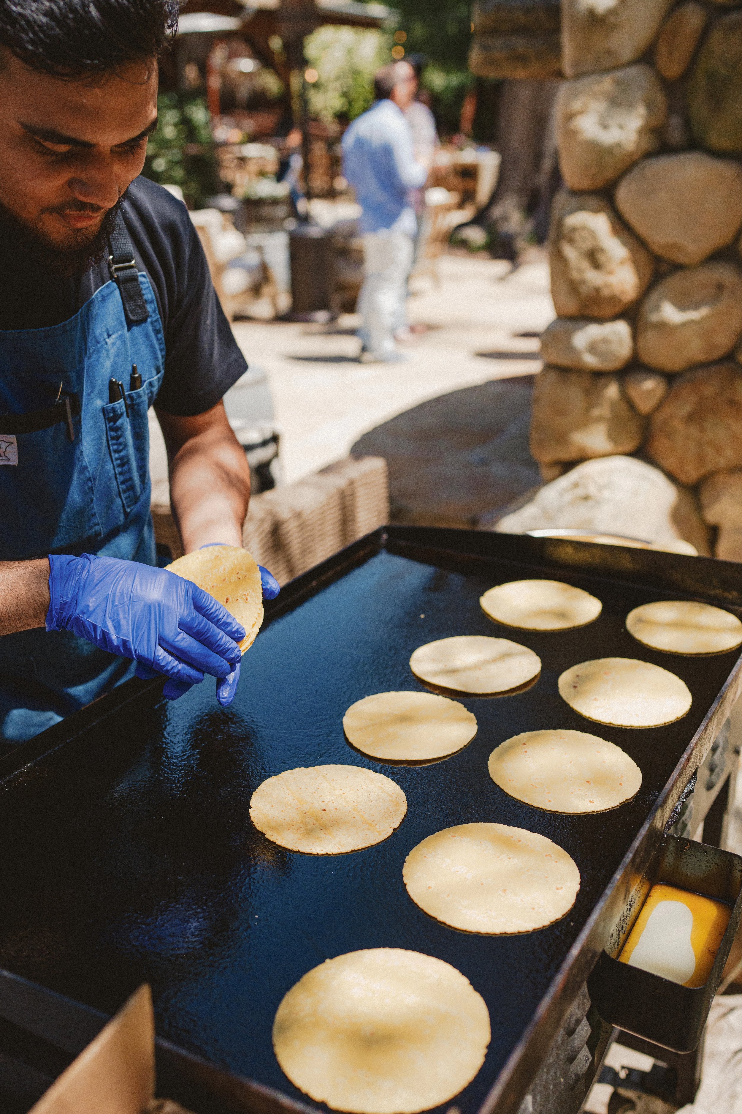 www.santabarbarawedding.com | The Maker’s Son | Gatherings for Good | Picture Perfect Photo | Sweetpea Florals and Decor | Palette &amp; Pine | Making Tacos for Guests