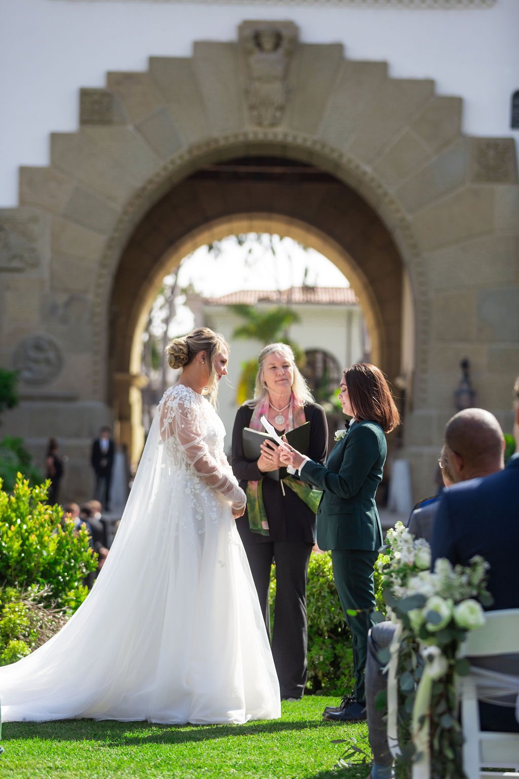 www.santabarbarawedding.com | Weddings by the Sea | Santa Barbara Courthouse | Kevin Qian | Cate Forest Designs | Jen Simone | Wendy Brewer | The Ceremony 