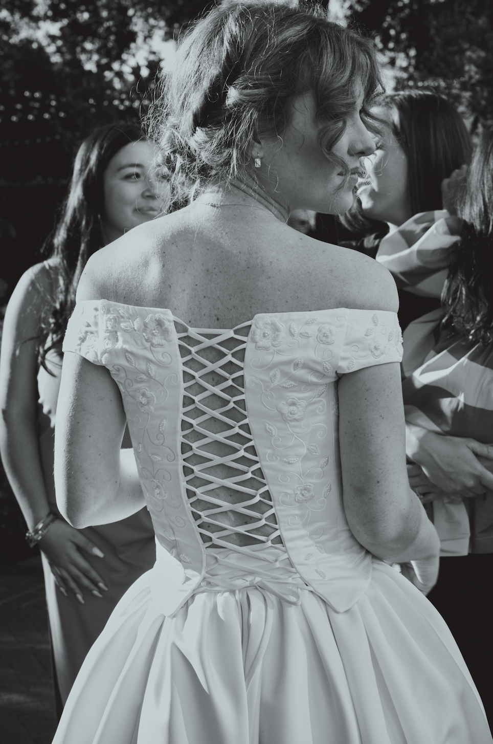 www.santabarbarawedding.com | Santa Barbara Club | Lance Skundrich | Wild Heart Events | Going Steady Studios | Shanie Crosbie Makeup | Back of Bride's Dresst