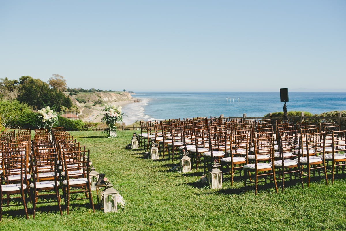 www.santabarbarawedding.com | Bacara Resort &amp; Spa | onelove Photography | Ceremony Set Up Overlooking Ocean