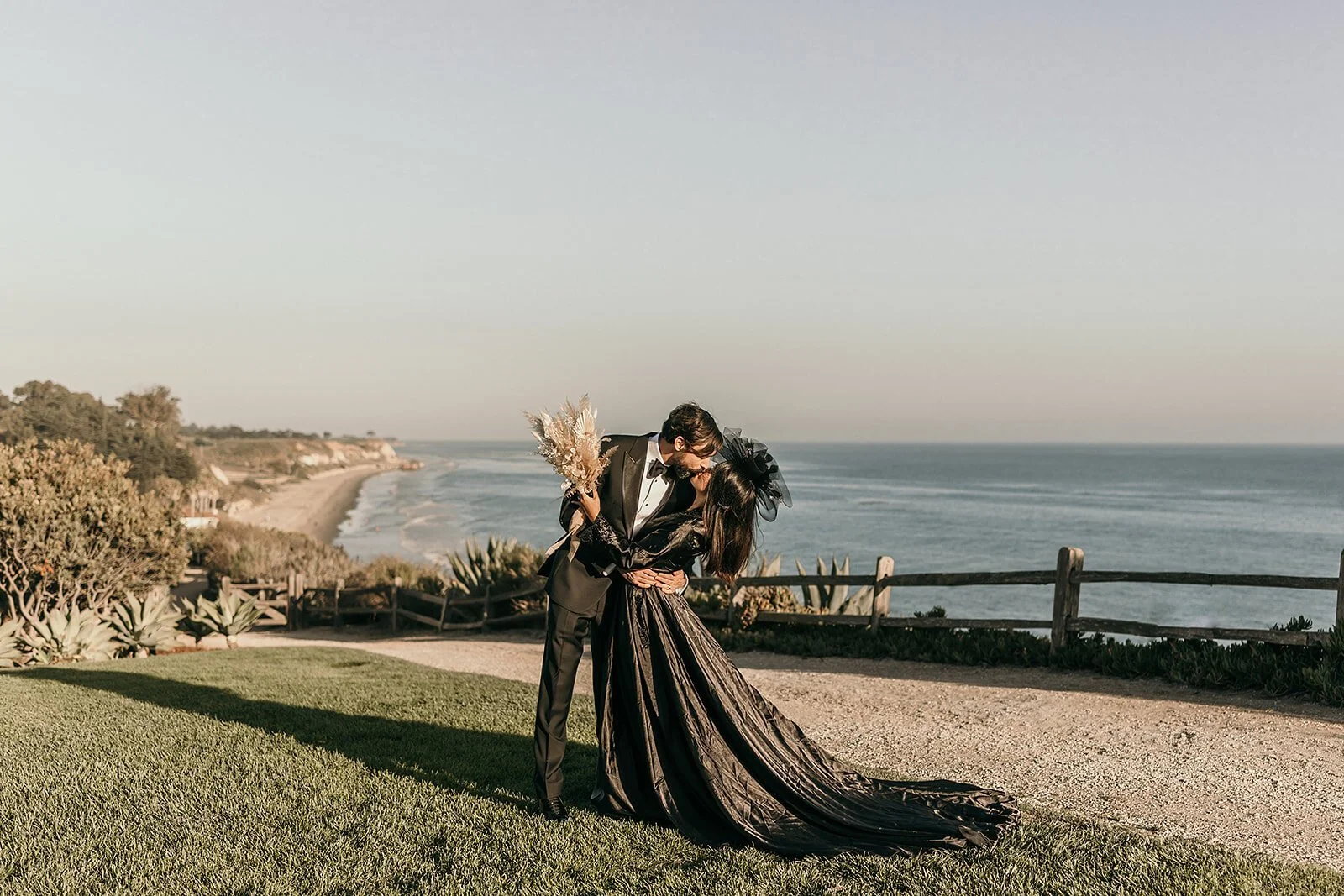www.santabarbarawedding.com | Ritz-Carlton Bacara Resort & Spa | Sarah Vendramini Gutierrez Photography | Couple Kissing With Ocean View