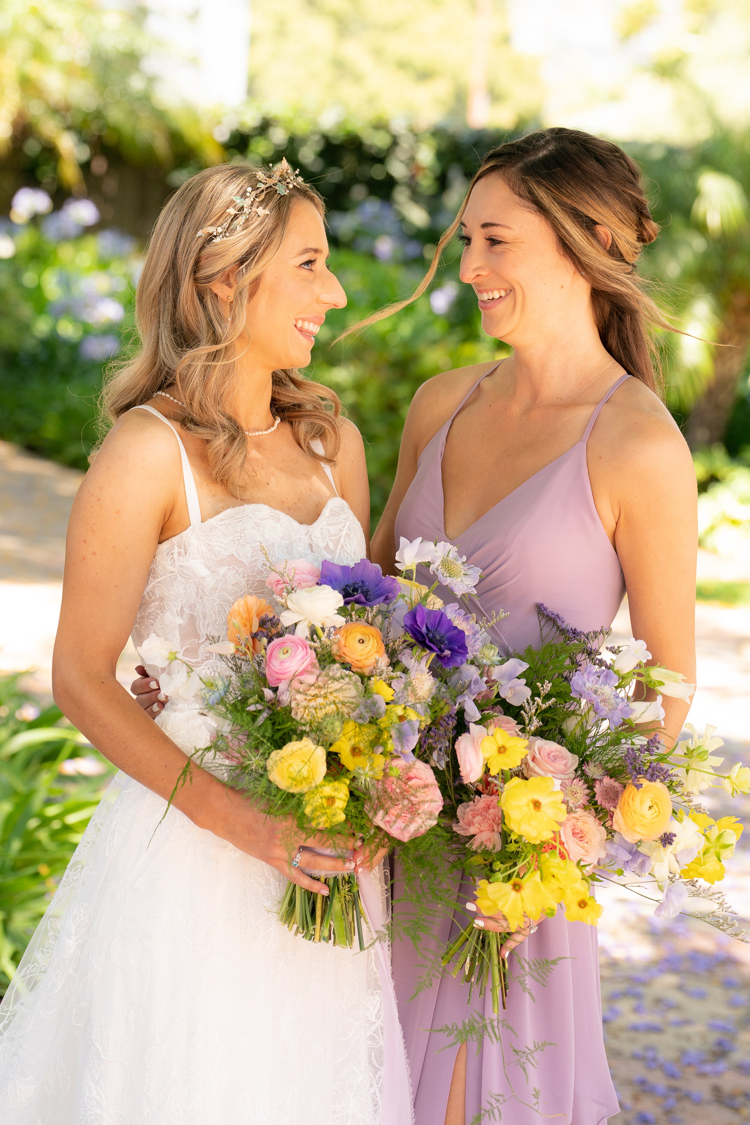 www.santabarbarawedding.com | Santa Barbara Club | Jensen Sutta | Julie Steele | Breanna Wilcox | Tomiko Taft | Breanna Jane Botanicals | Bride and Bridesmaid with Bouquets