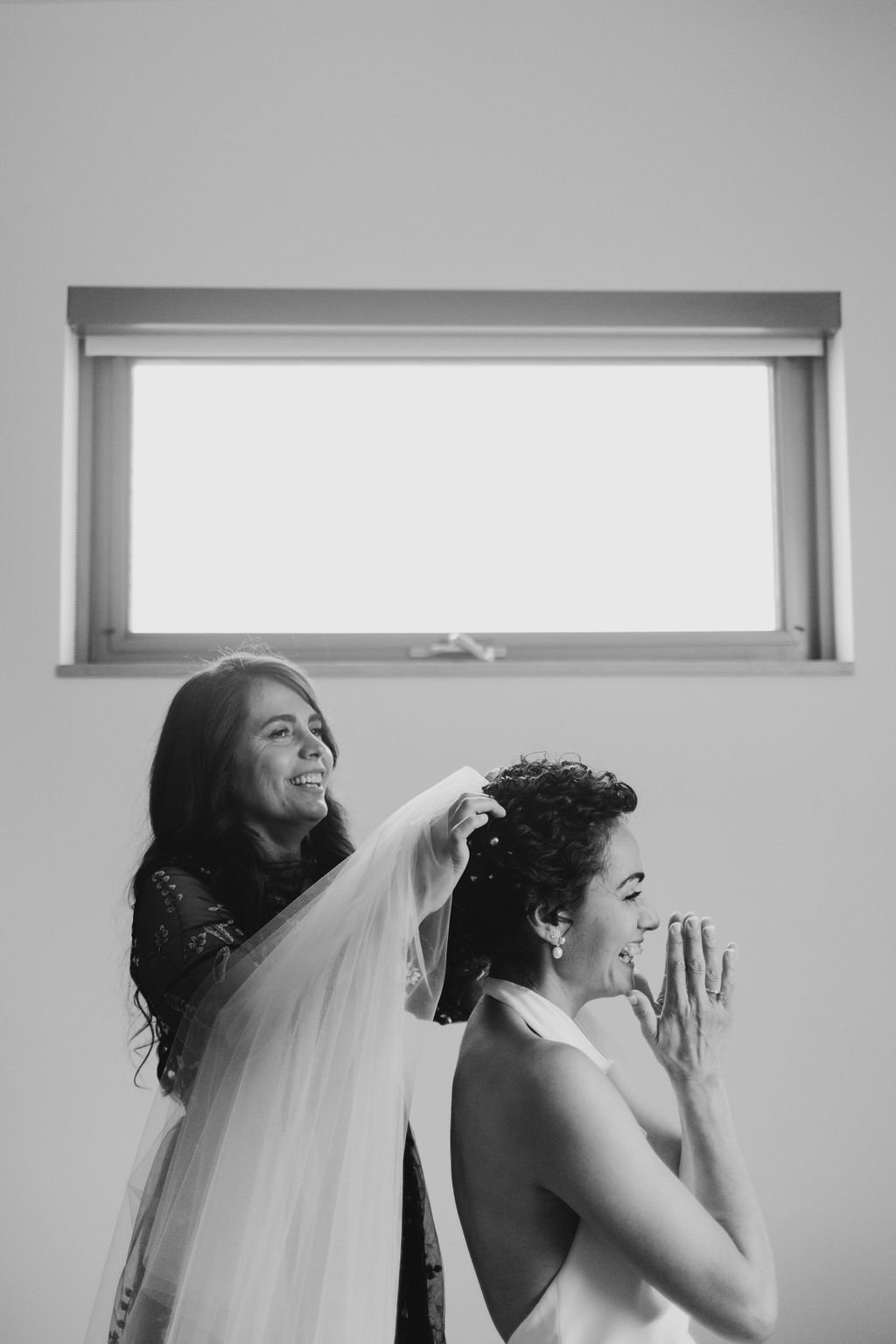 www.santabarbarawedding.com | Studio 7 Photography | Presqu’ile Winery | Alana Rae Events |  Rebel Floral | Dreamcatcher Artistry | Oscar de la Renta | Bride in Her Wedding Dress and Veil