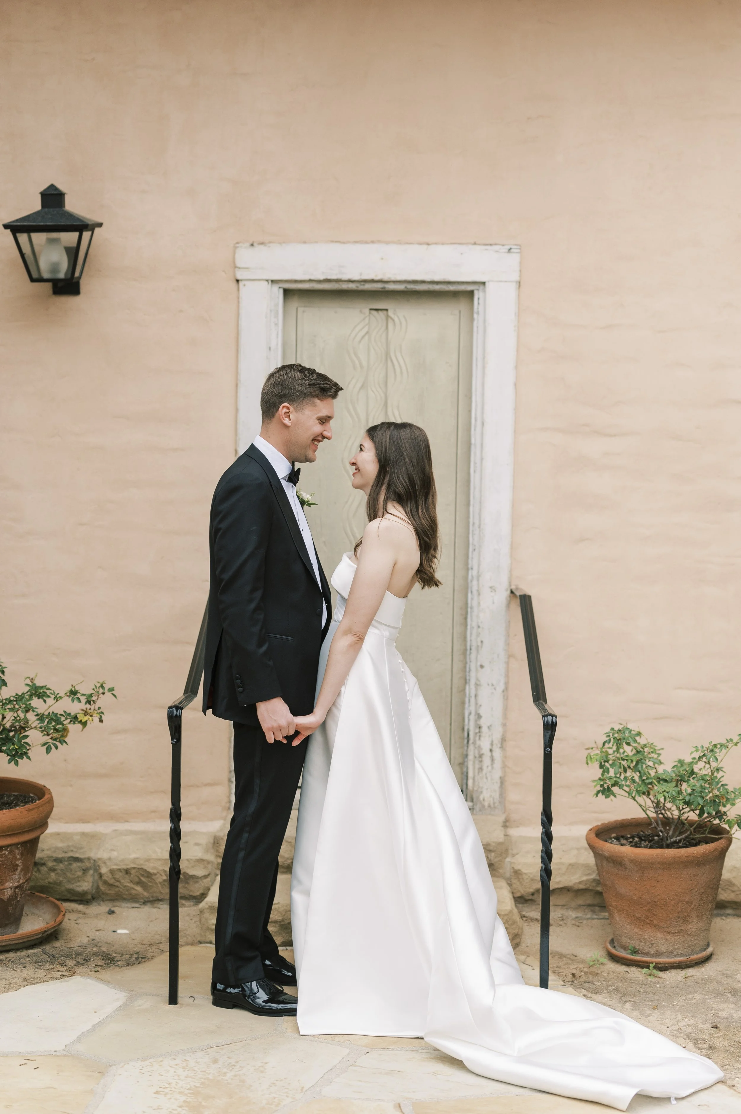 www.santabarbarawedding.com | KB Events | SB Historical Museum | Ellie Koleen Photography | Twisted Twig | Suit Supply | Jane Hill | Dreamcatcher Artistry | First Look