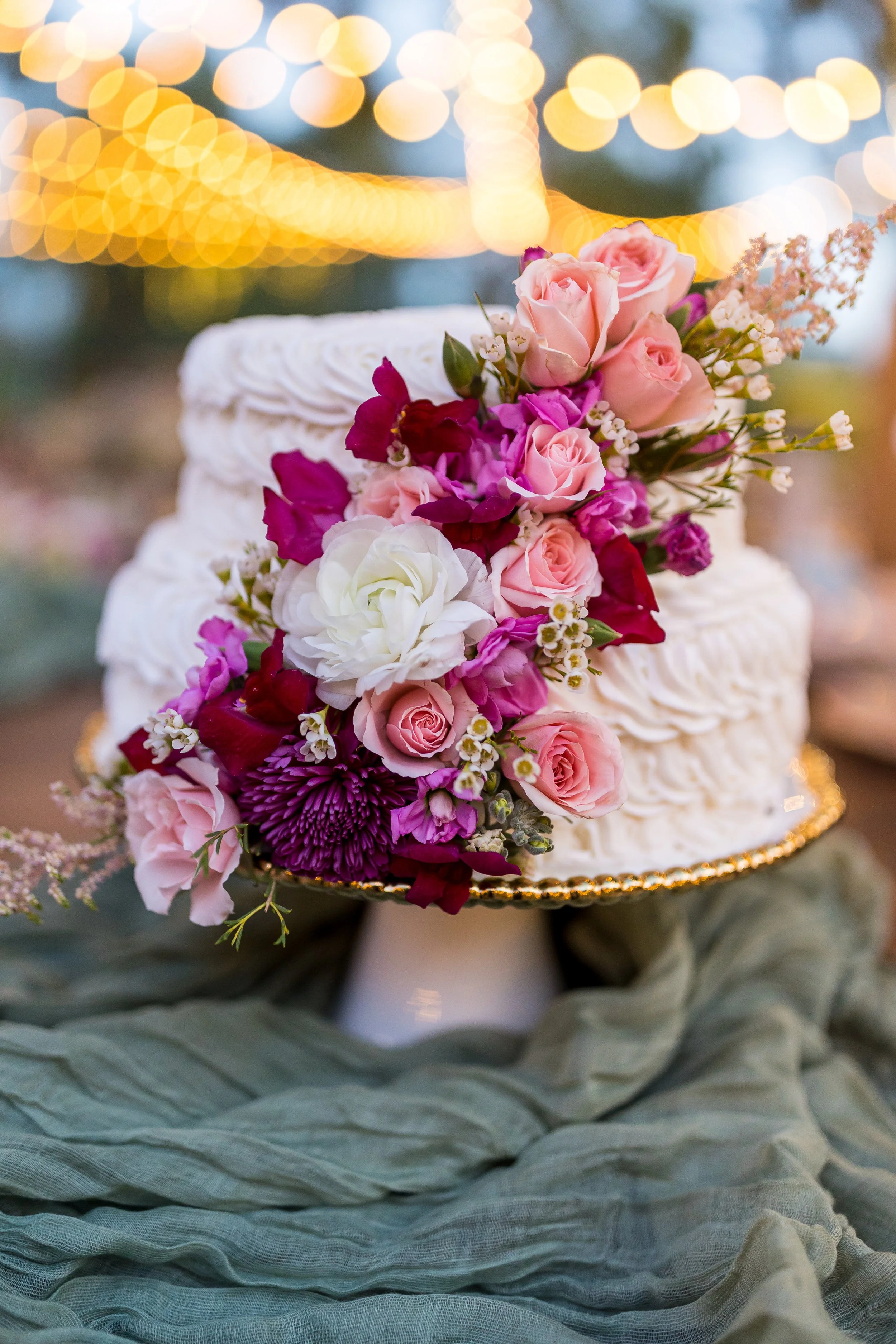 www.santabarbarawedding.com | Elizabeth Victoria | Country Meadow Ranch | I Love You Maddly | Lucky Lady Florals | Amy’s Culinary Adventures | The Wedding Cake