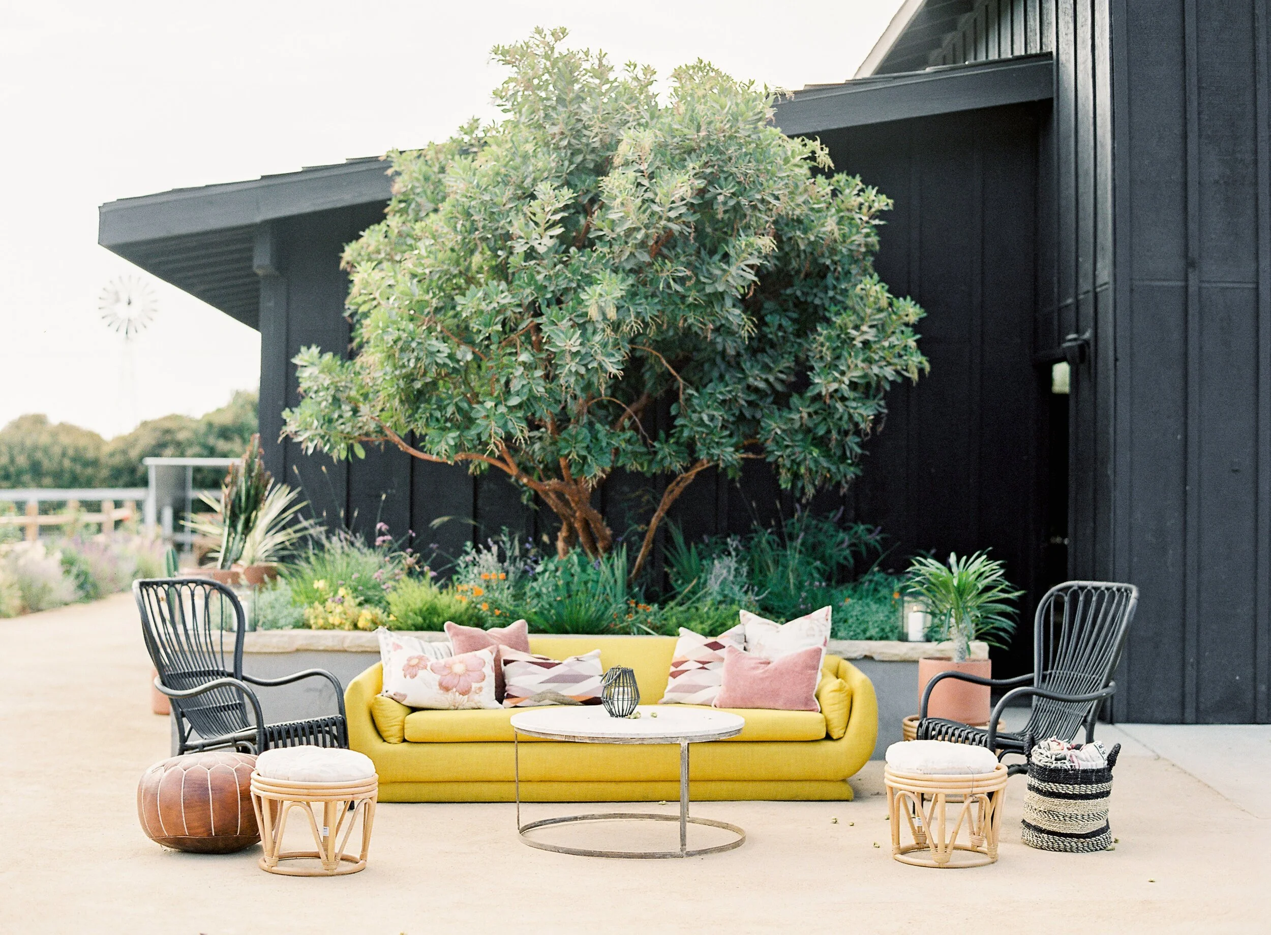 www.santabarbarawedding.com | Roblar Farm | Sposto Photography | Santa Barbara Winery Wedding Venue