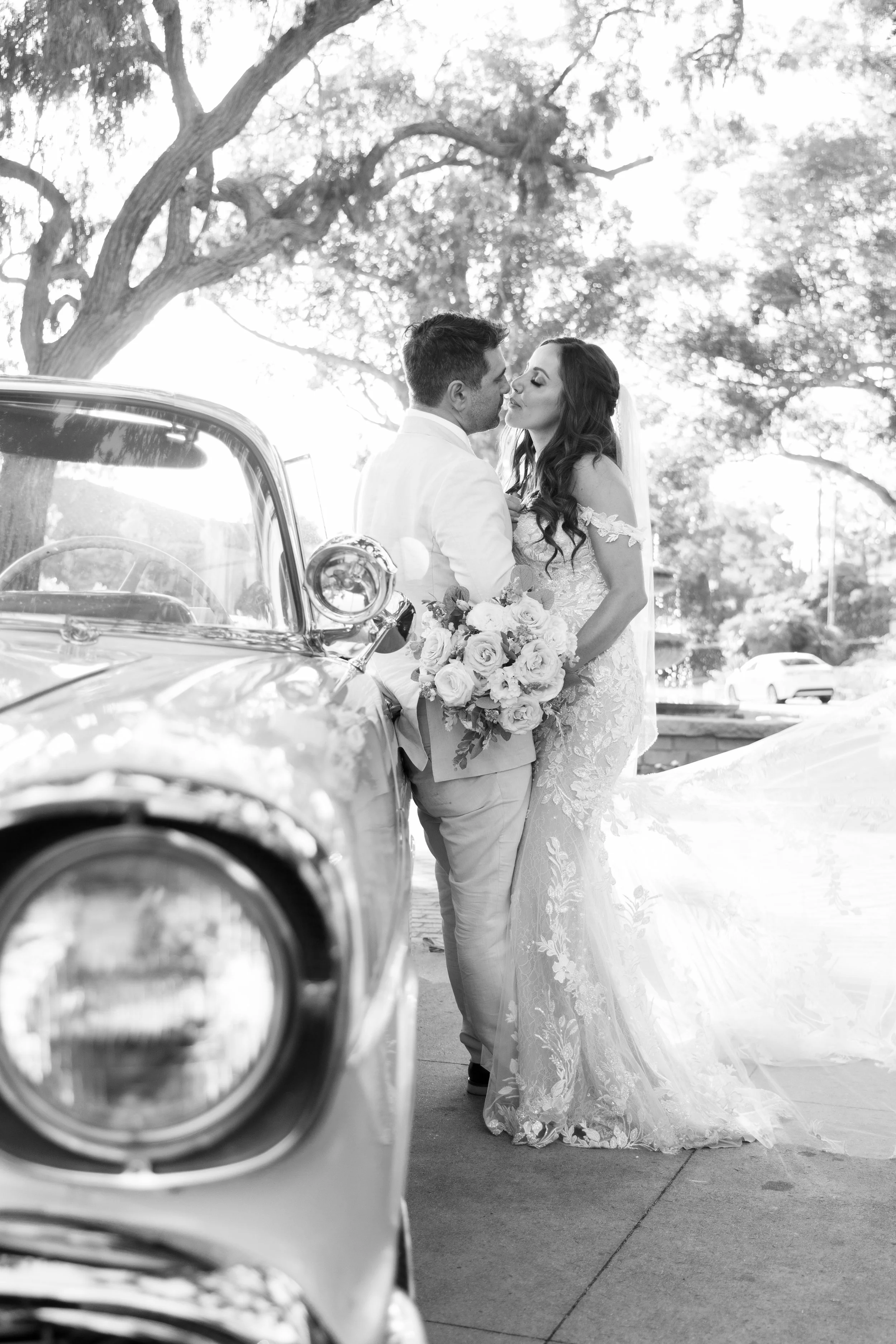 www.santabarbarawedding.com | Gloria Mesa | Belmond El Encanto | Jamison and Tania Photography | Flourish Design & Co. | Marla & Co. | Couple Photo Shoot