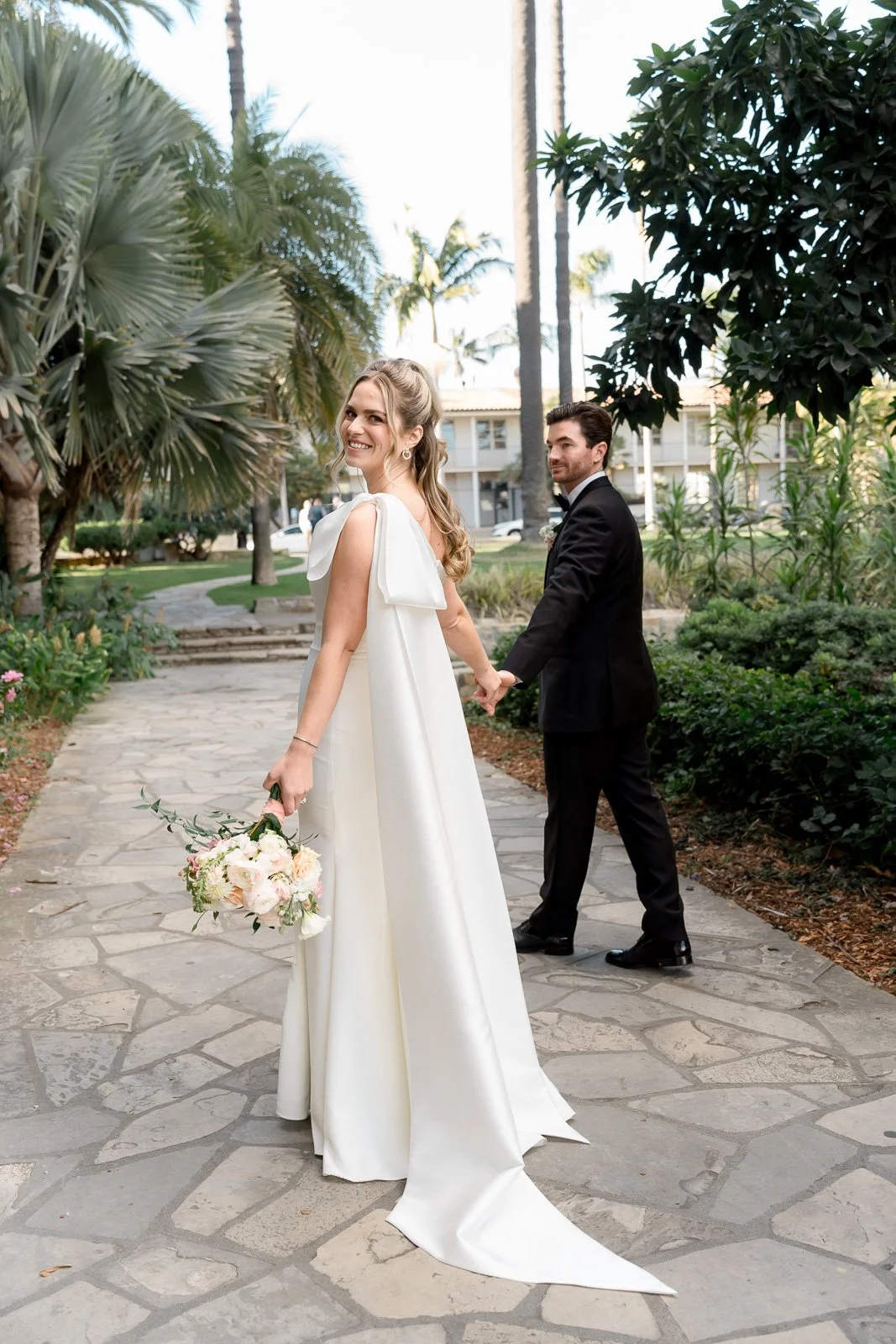 www.santabarbarawedding.com | Events by Fran | Eli Suzuki-Gill | Santa Barbara Courthouse | Blue Blossoms | Just 4 Fun Party Rentals | Party Proper | Couple Photo Shoot