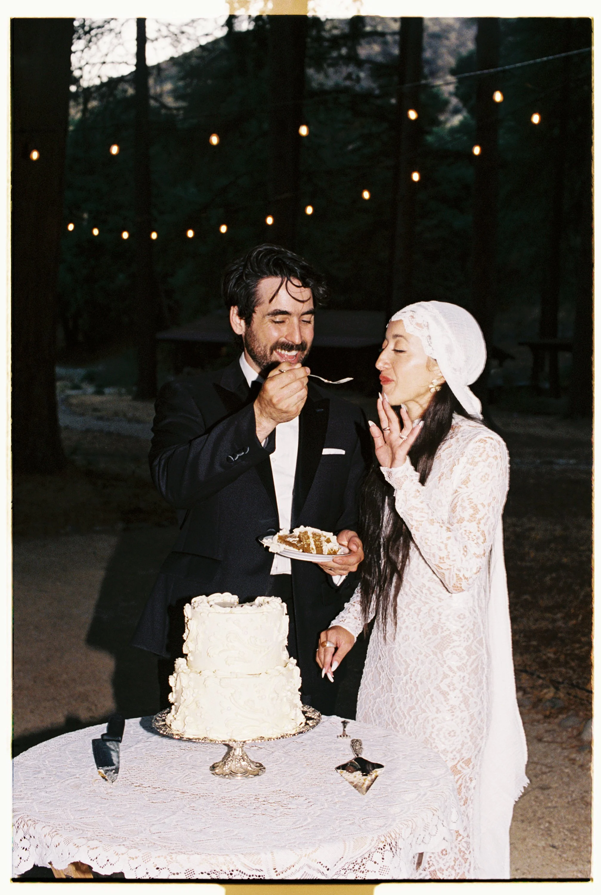 www.santabarbarawedding.com | Zaca Lake | Laine Palm Planning | Alanna Durkee | Brophy Blooms | Amber Rose | Couple Cutting Cake