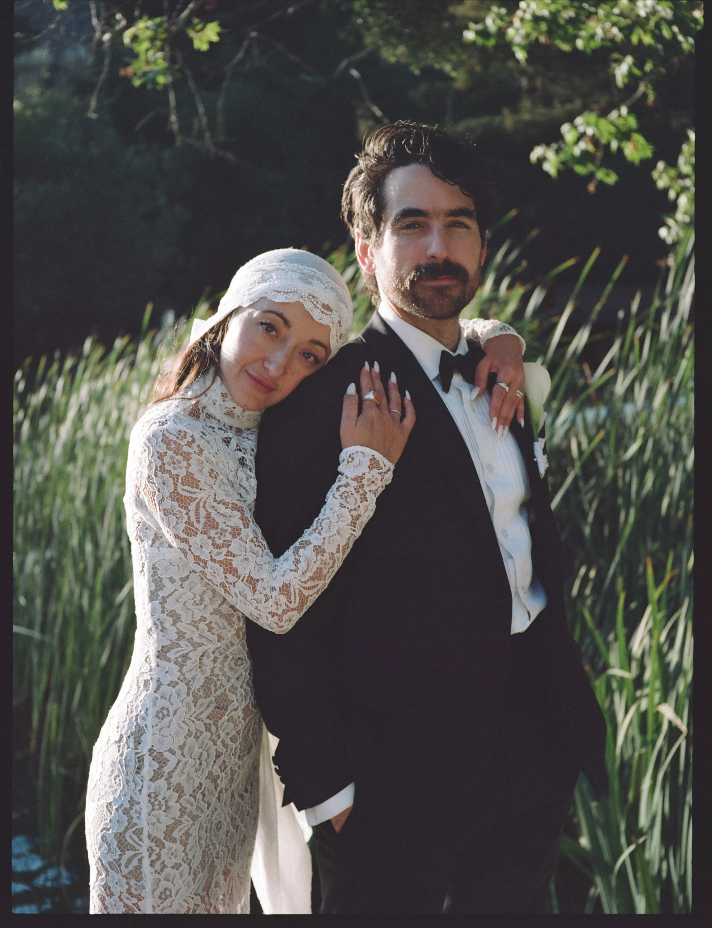www.santabarbarawedding.com | Zaca Lake | Laine Palm Planning | Alanna Durkee | Brophy Blooms | Amber Rose | Couple with Family