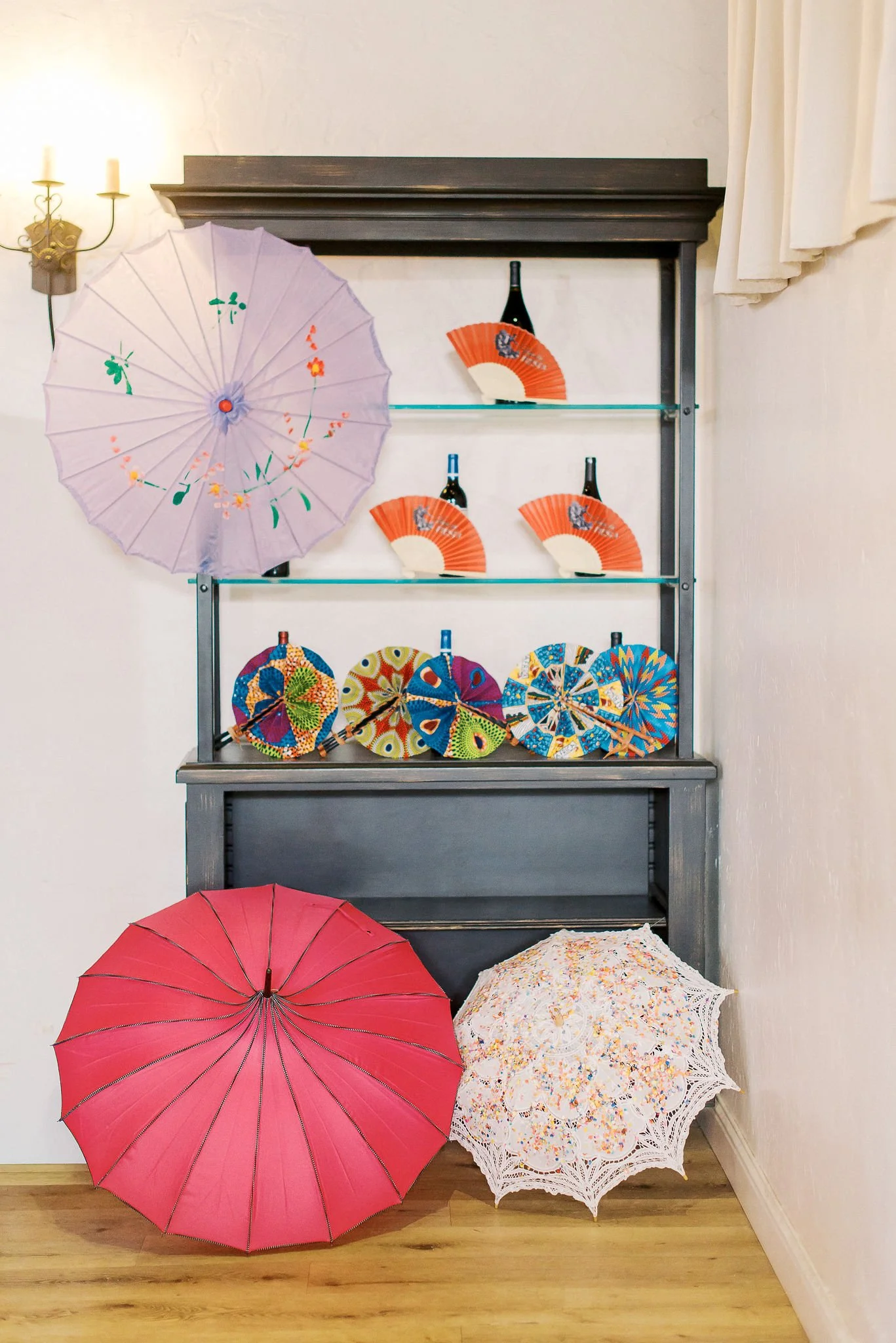 www.santabarbarawedding.com | Wine Cask | Grace Kathryn Photography | Parasols in Paradise | Parasols at Event
