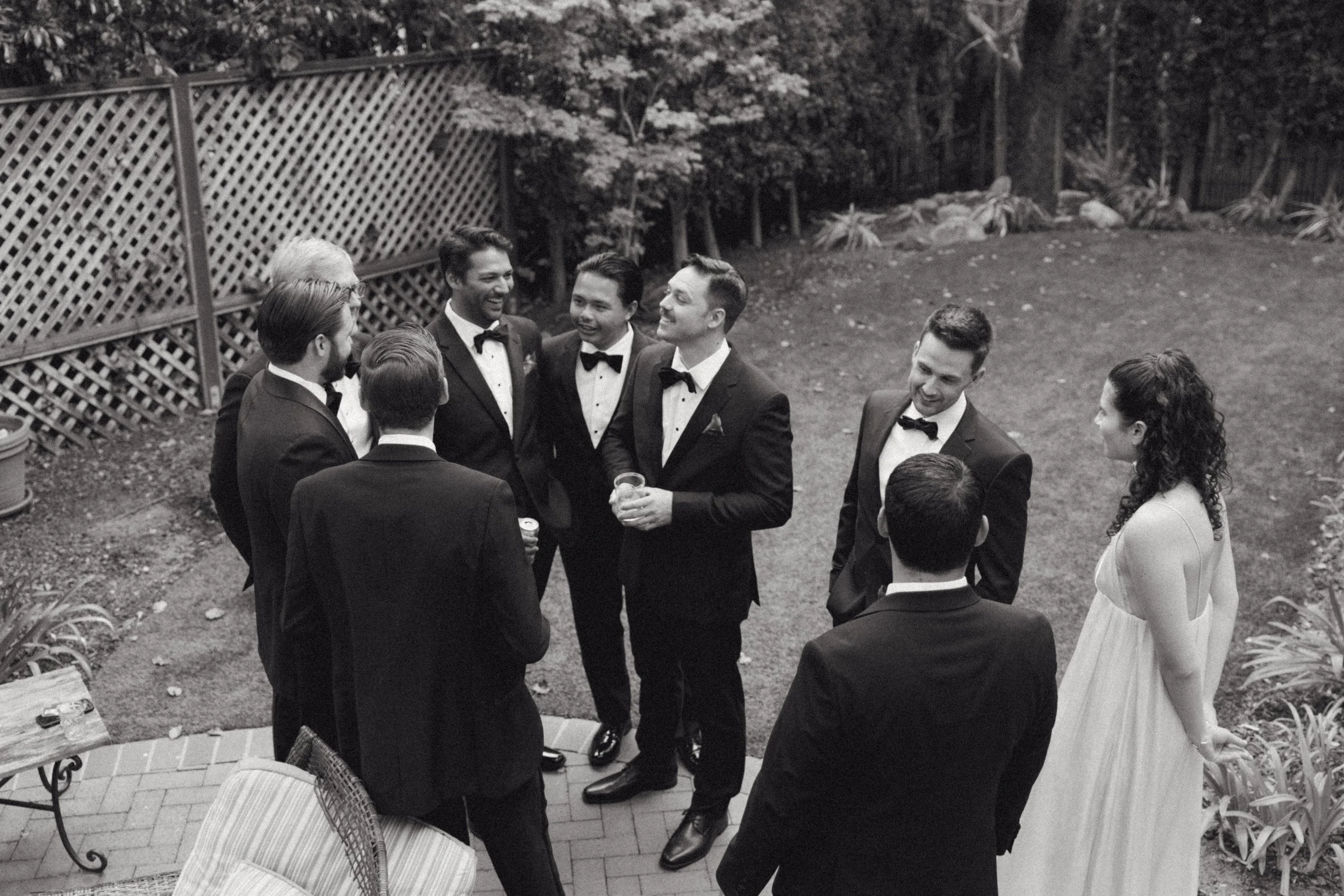 www.santabarbarawedding.com | Kameron Marie Photography | SB Courthouse | Ashley Chanel Events | Ella &amp; Louie | Groom with Groomsmen