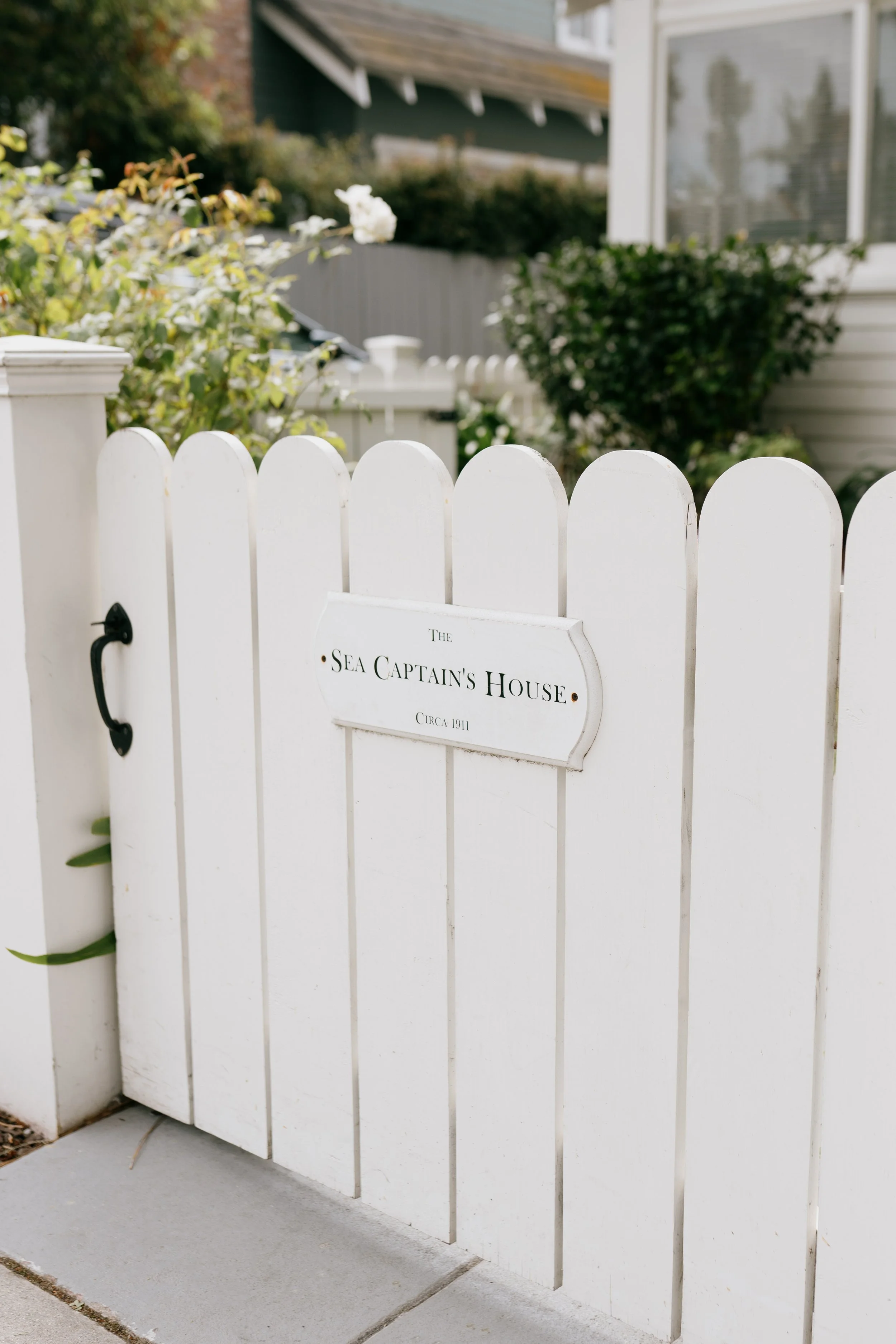 www.santabarbarawedding.com | Bae Events | Danya Izarraraz | Anthology Studios | Entrance to Venue
