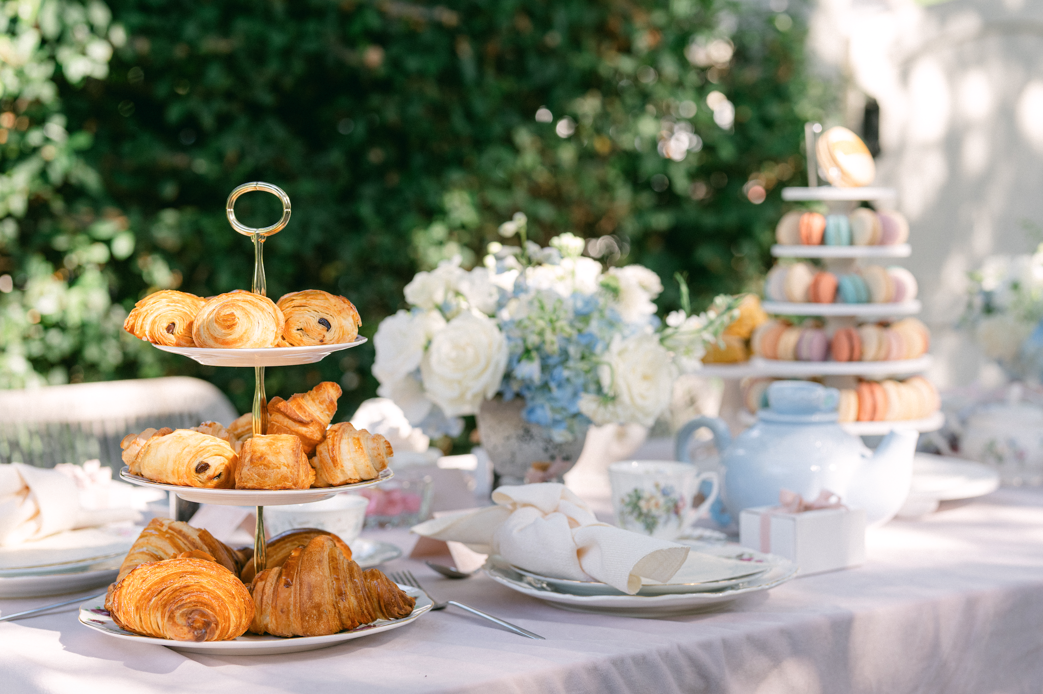 www.santabarbarawedding.com | Magnolia West | Alpha Floral | Islay Gardens | Tea and Time | Reve Macarons | The Social Vows | Taylor Design Studio | Alpha Floral | Tea Party