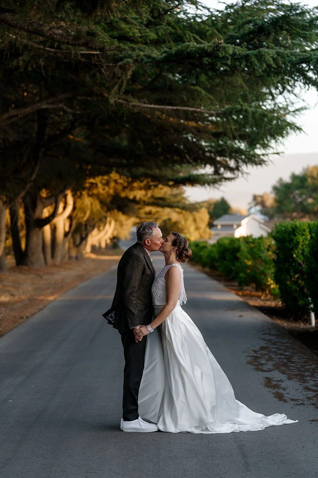 www.santabarbarawedding.com | Roblar Farm | KB Events | Anastasia Tamarina Photography | Poppy Pod Floral Design | Dreamcatcher Artistry | Couple Photo Shoot