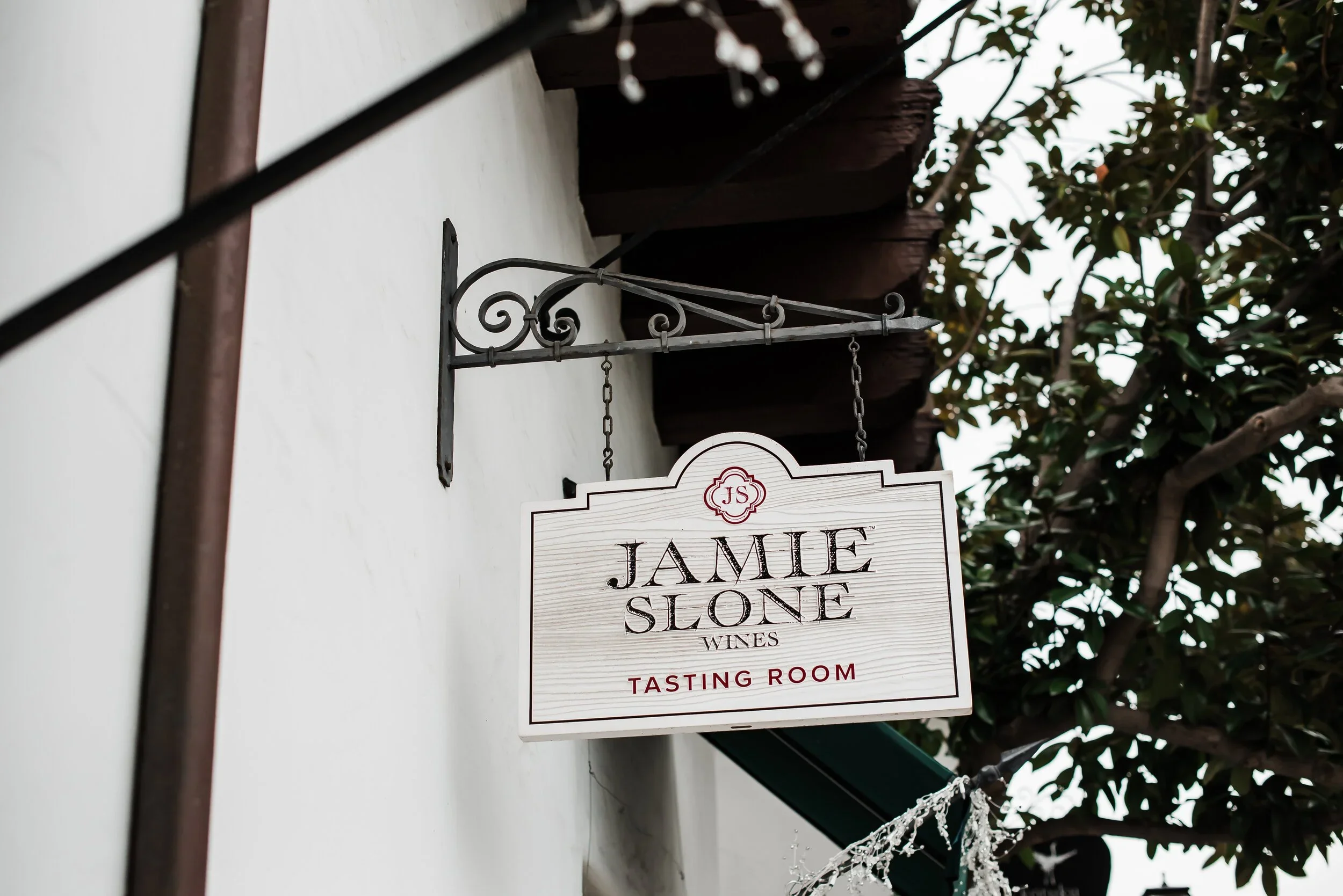 www.santabarbarawedding.com | Jamie Slone Wines
