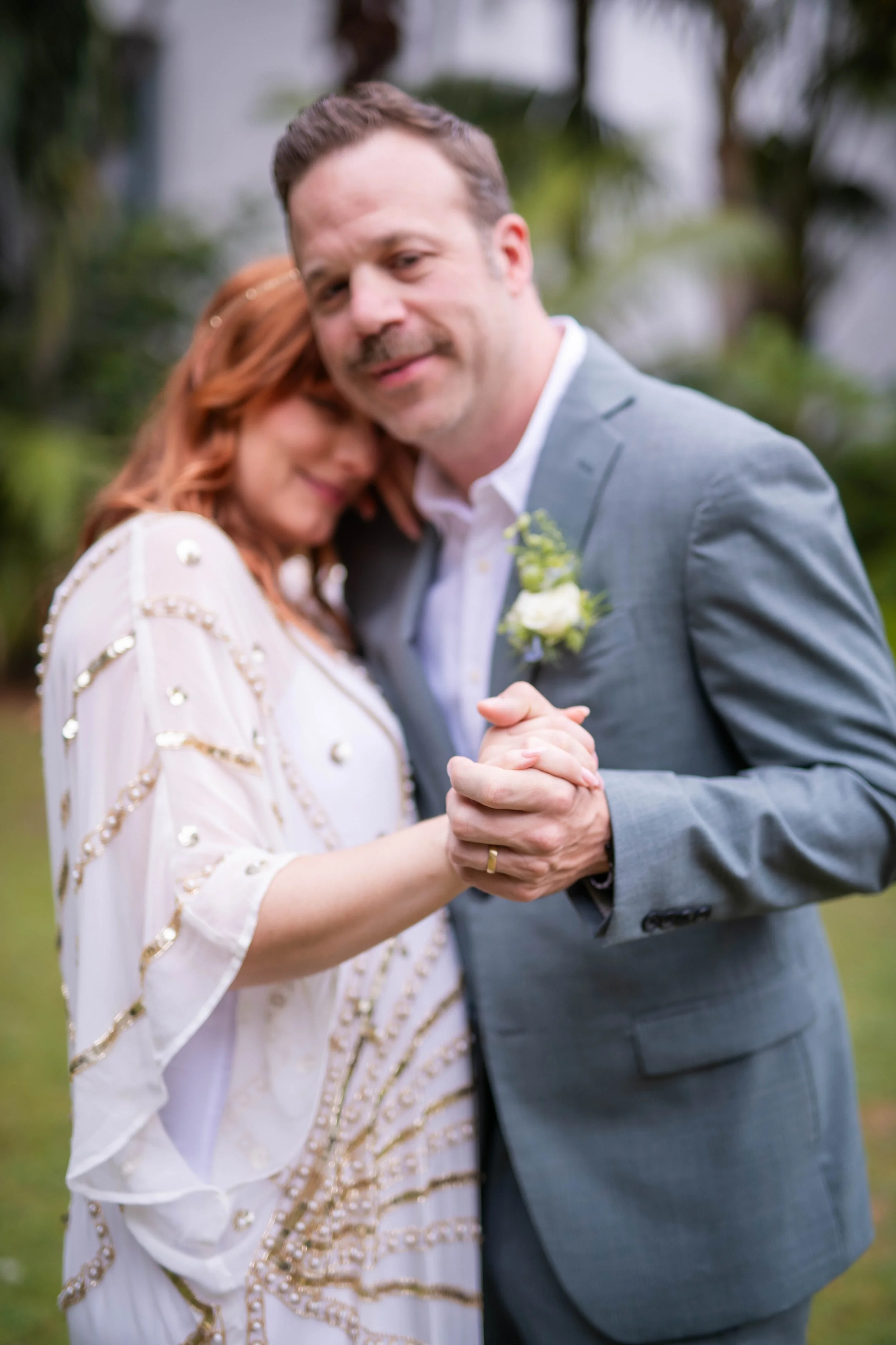 www.santabarbarawedding.com | Santa Barbara Courthouse | Nate and Jenny Weddings | Free People | Courthouse Elopement