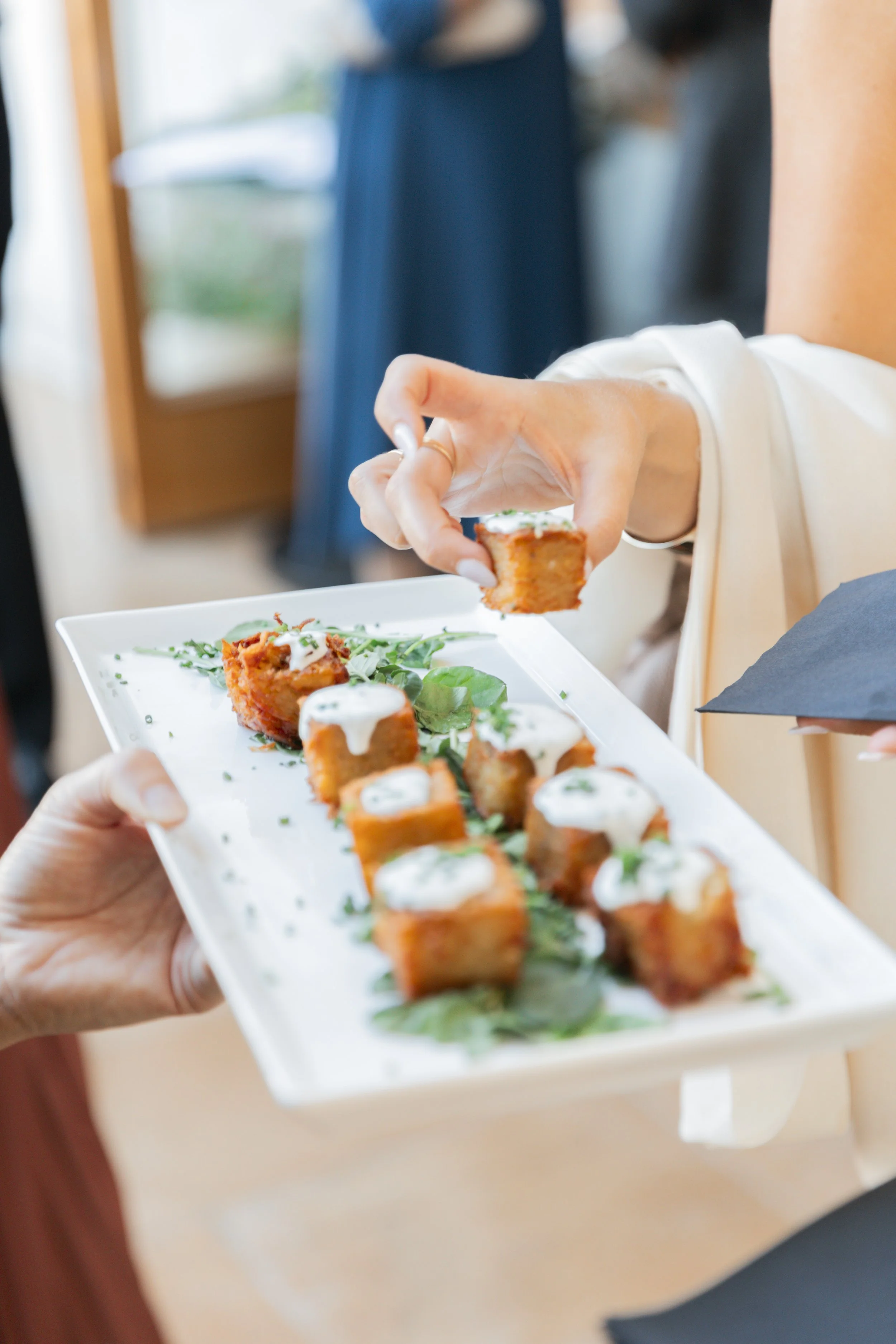 www.santabarbarawedding.com | Lauren Maeve | Gala Restaurant | Coastal Rose Events | The Twisted Twig | Amigo Event Rentals | Passed Appetizers