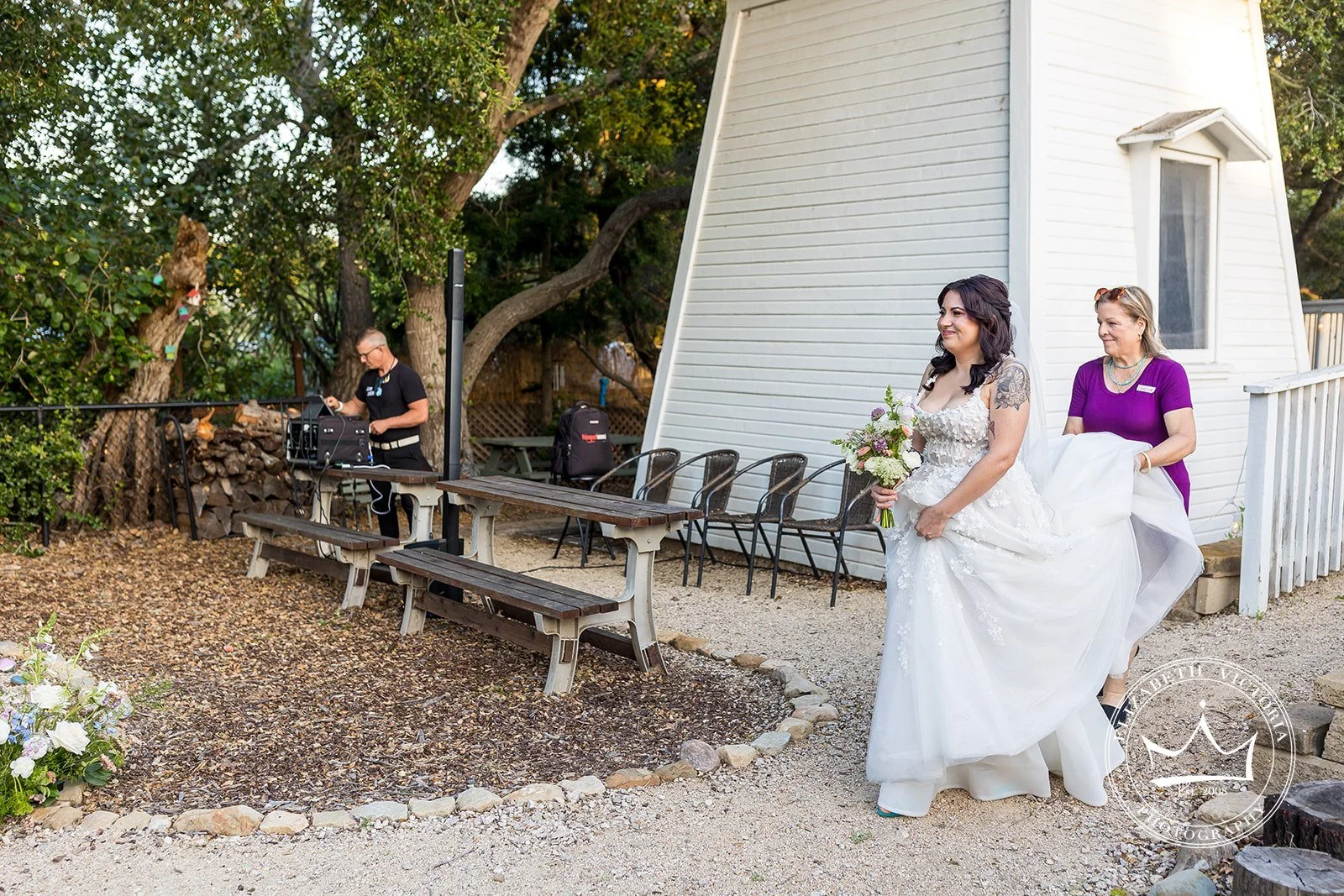 www.santabarbarawedding.com | Live Oak Unitarian | Elizabeth Victoria |&nbsp;I Love You Maddly Weddings | A Pretty Little Posie | The Dresser Bridal Couture | Julia Garcia | Ceremony