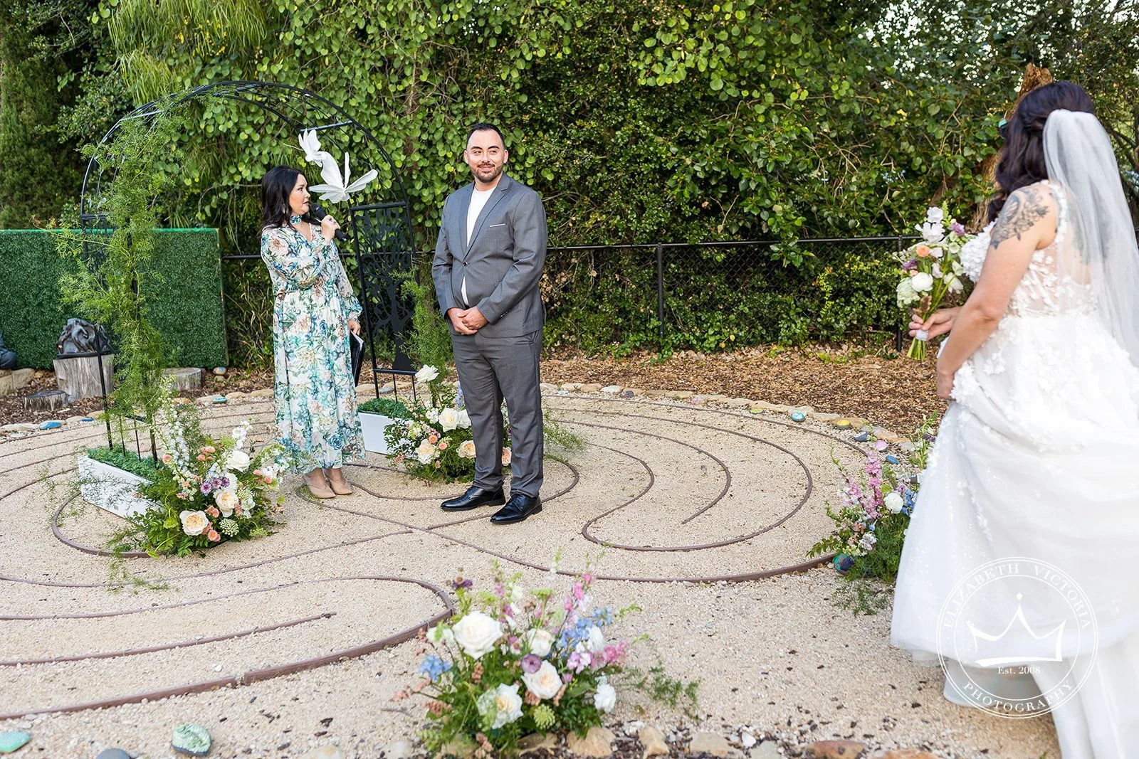 www.santabarbarawedding.com | Live Oak Unitarian | Elizabeth Victoria |&nbsp;I Love You Maddly Weddings | A Pretty Little Posie | The Dresser Bridal Couture | Julia Garcia | Ceremony