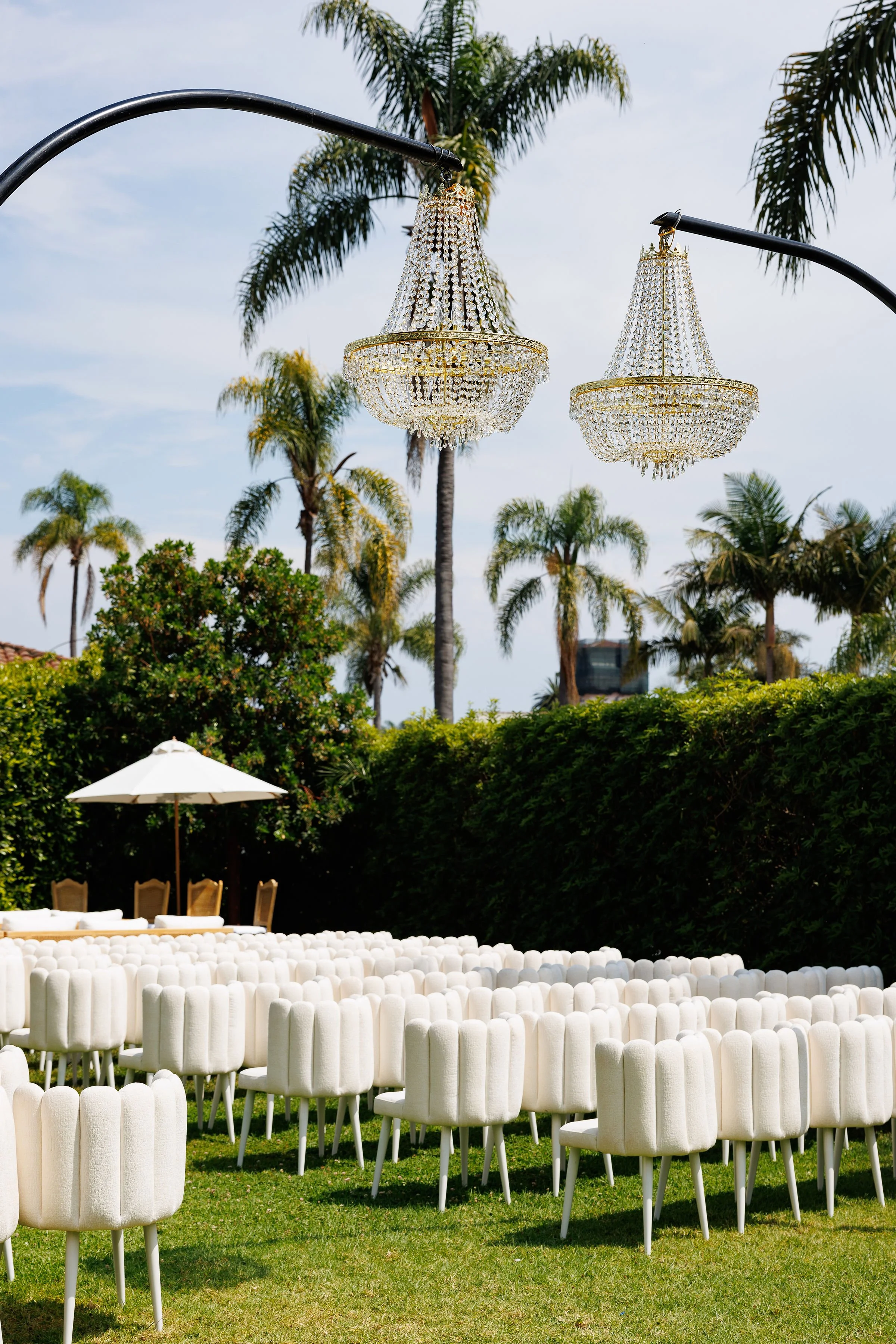 www.santabarbarawedding.com | Girl Squad Media | Riviera Mansion | Town and Country Event Rentals | Outdoor Garden Party Wedding 