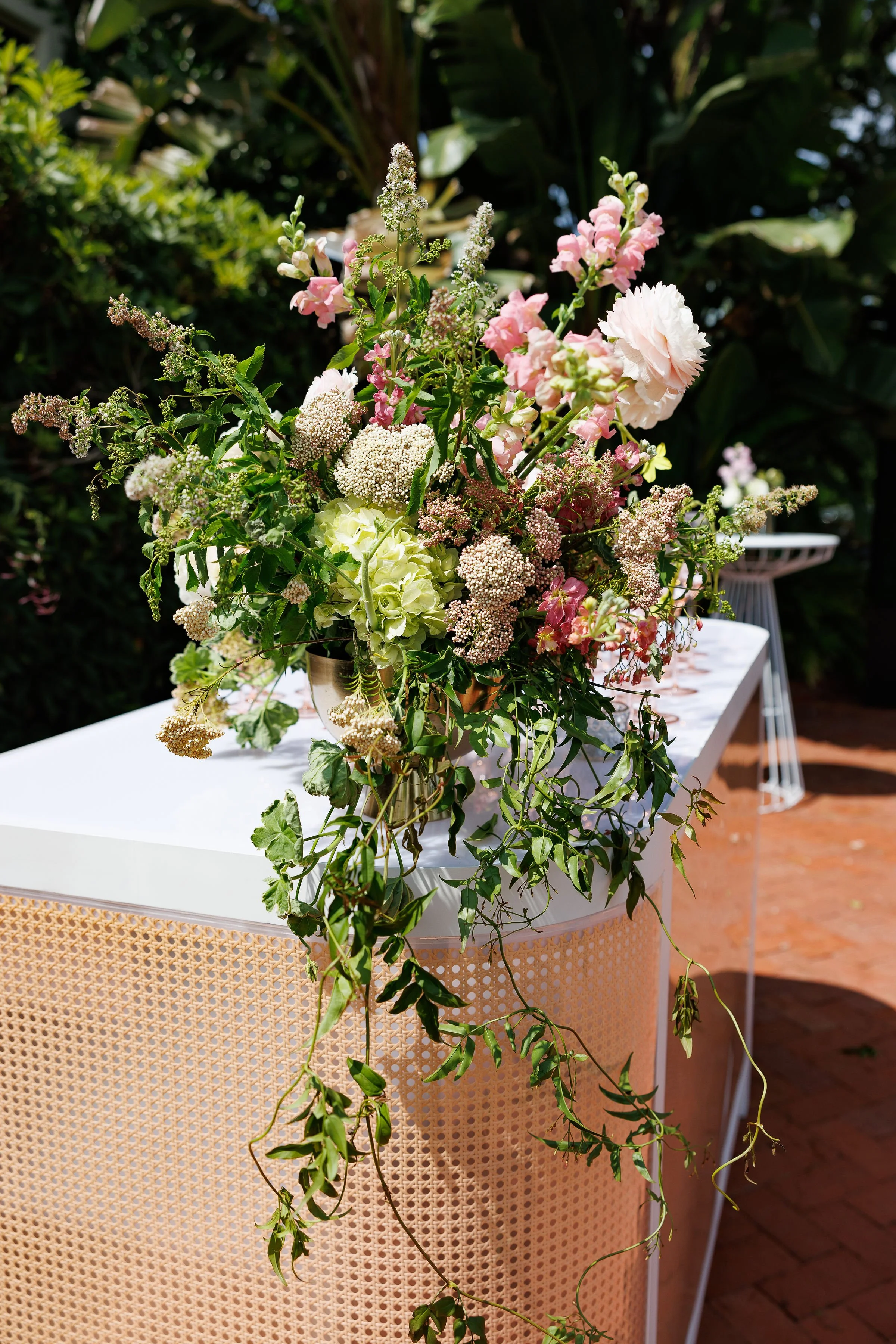 www.santabarbarawedding.com | Girl Squad Media | Riviera Mansion | Town and Country Event Rentals | Outdoor Garden Party Wedding 