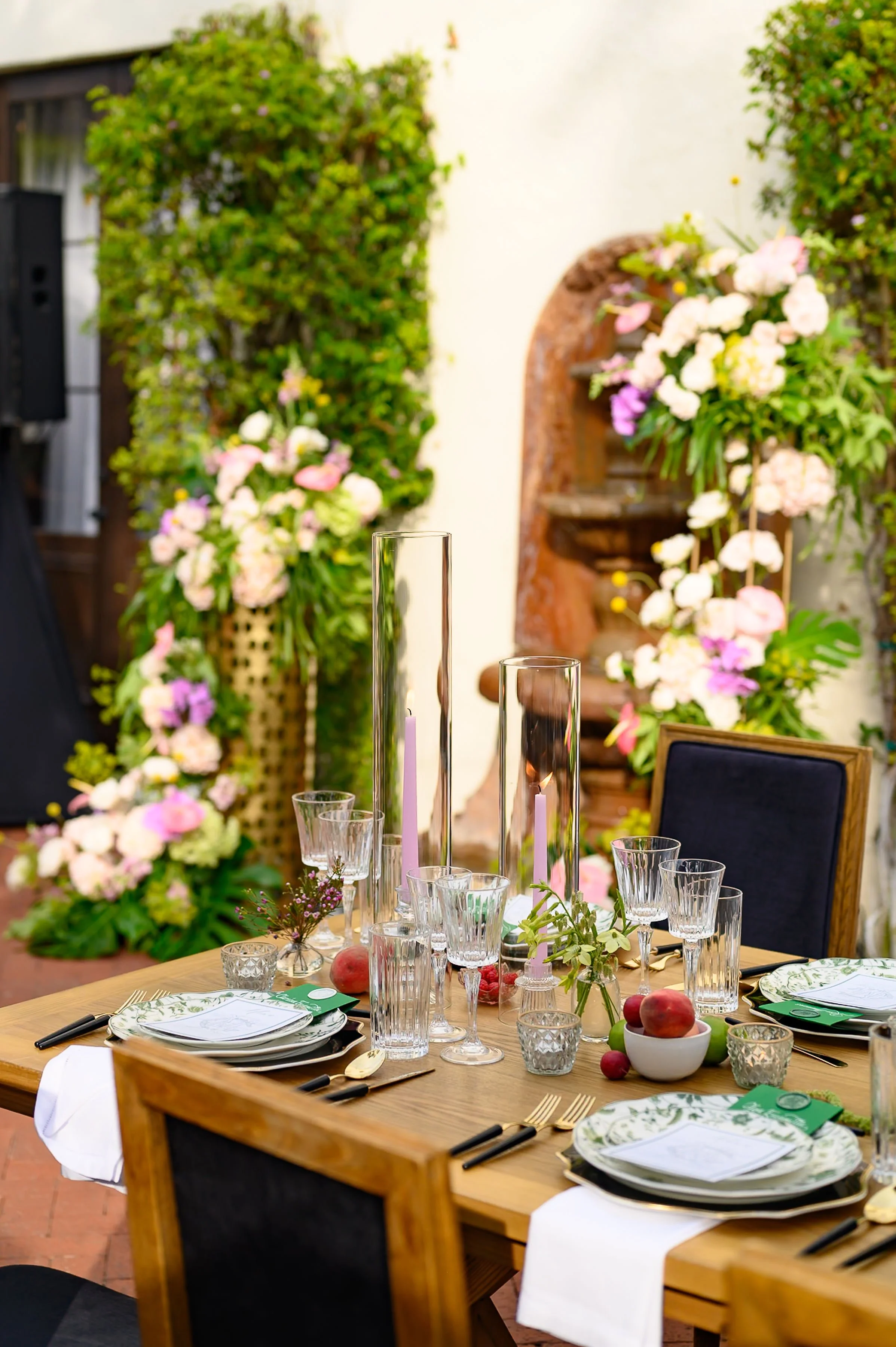 www.santabarbarawedding.com | Girl Squad Media | Riviera Mansion | Town and Country Event Rentals | Outdoor Garden Party Wedding 
