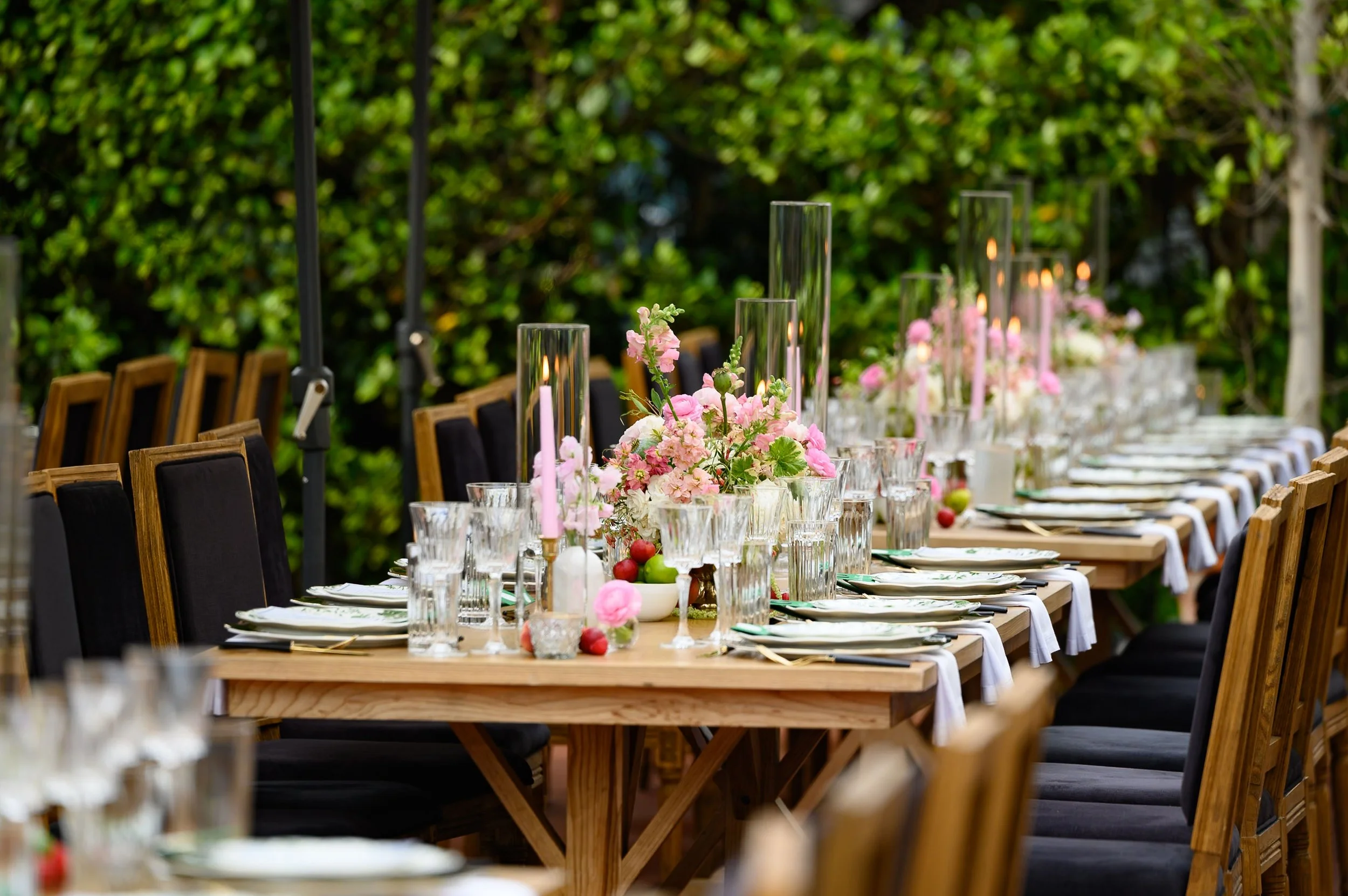www.santabarbarawedding.com | Girl Squad Media | Riviera Mansion | Town and Country Event Rentals | Outdoor Garden Party Wedding 