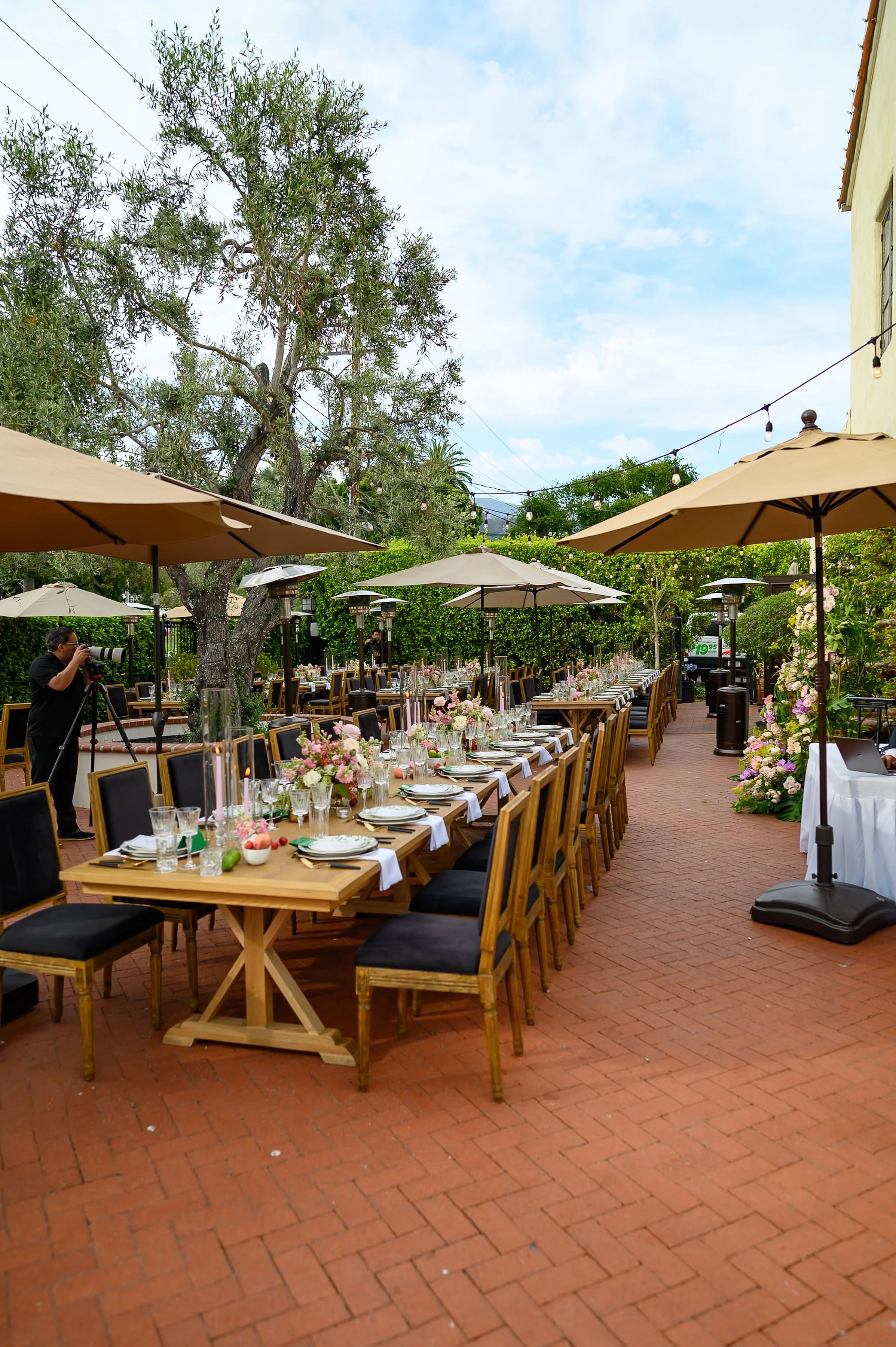 www.santabarbarawedding.com | Girl Squad Media | Riviera Mansion | Town and Country Event Rentals | Outdoor Garden Party Wedding 