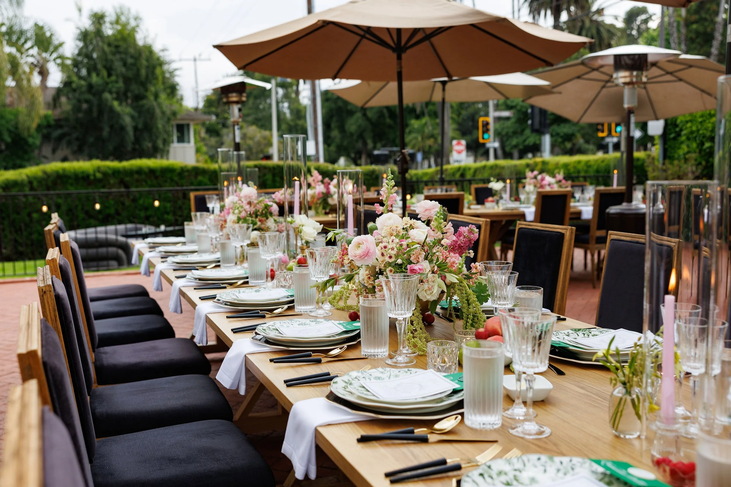 www.santabarbarawedding.com | Girl Squad Media | Riviera Mansion | Town and Country Event Rentals | Outdoor Garden Party Wedding 