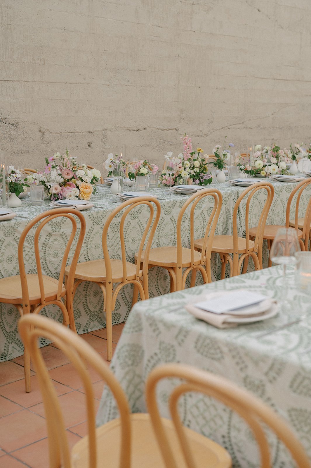 www.santabarbarawedding.com | Surraya Event Planning | Haley Garces | Drift Hotel | Best Day Ever | Party Pleasers | Nuage Designs | Reception Table Set Up