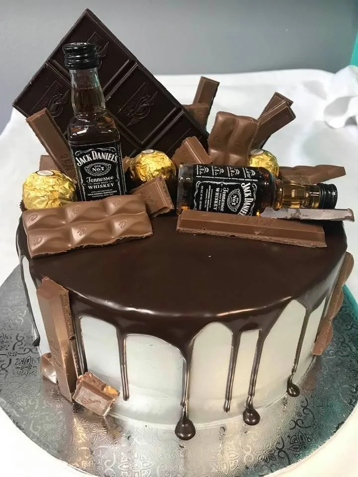 www.santabarbarawedding.com | The Little Things Bakery | Father’s Day Cake