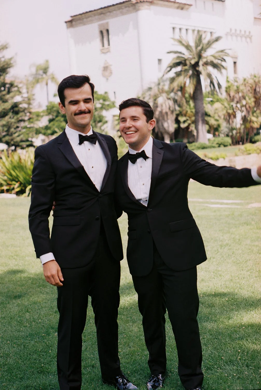 www.santabarbarawedding.com | Holly Castillo | Santa Barbara Courthouse | LGBTQ+ Wedding at the Courthouse