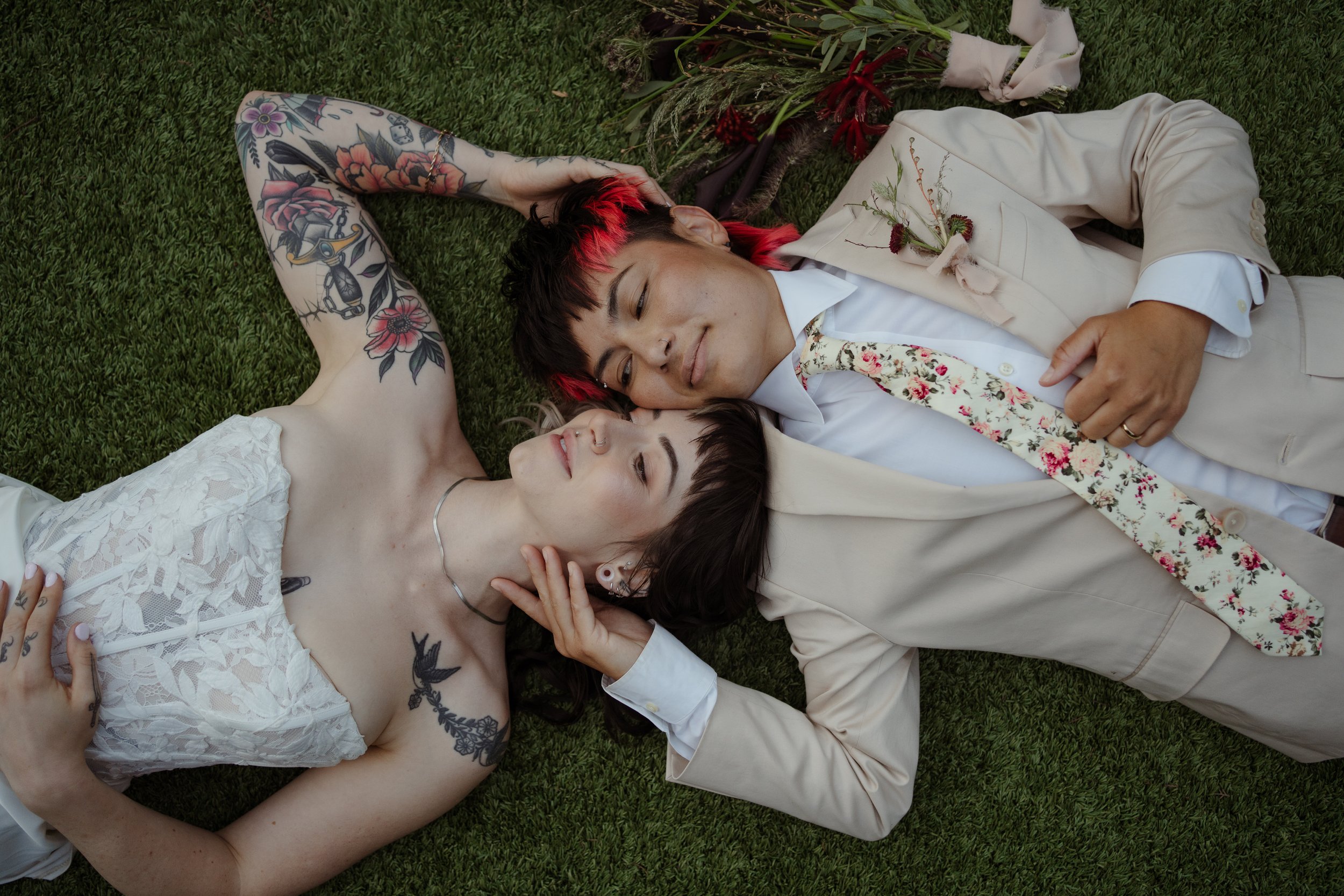 Queens of the Valley: A Burgundy &amp; Brown Ojai Wedding Editorial