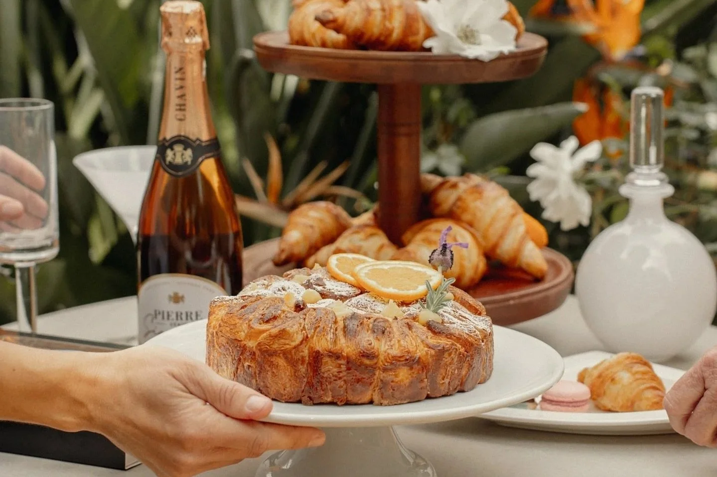 Sun, Sand &amp; Mimosas: The Ultimate Santa Barbara Beach Lover Farewell Brunch Guide