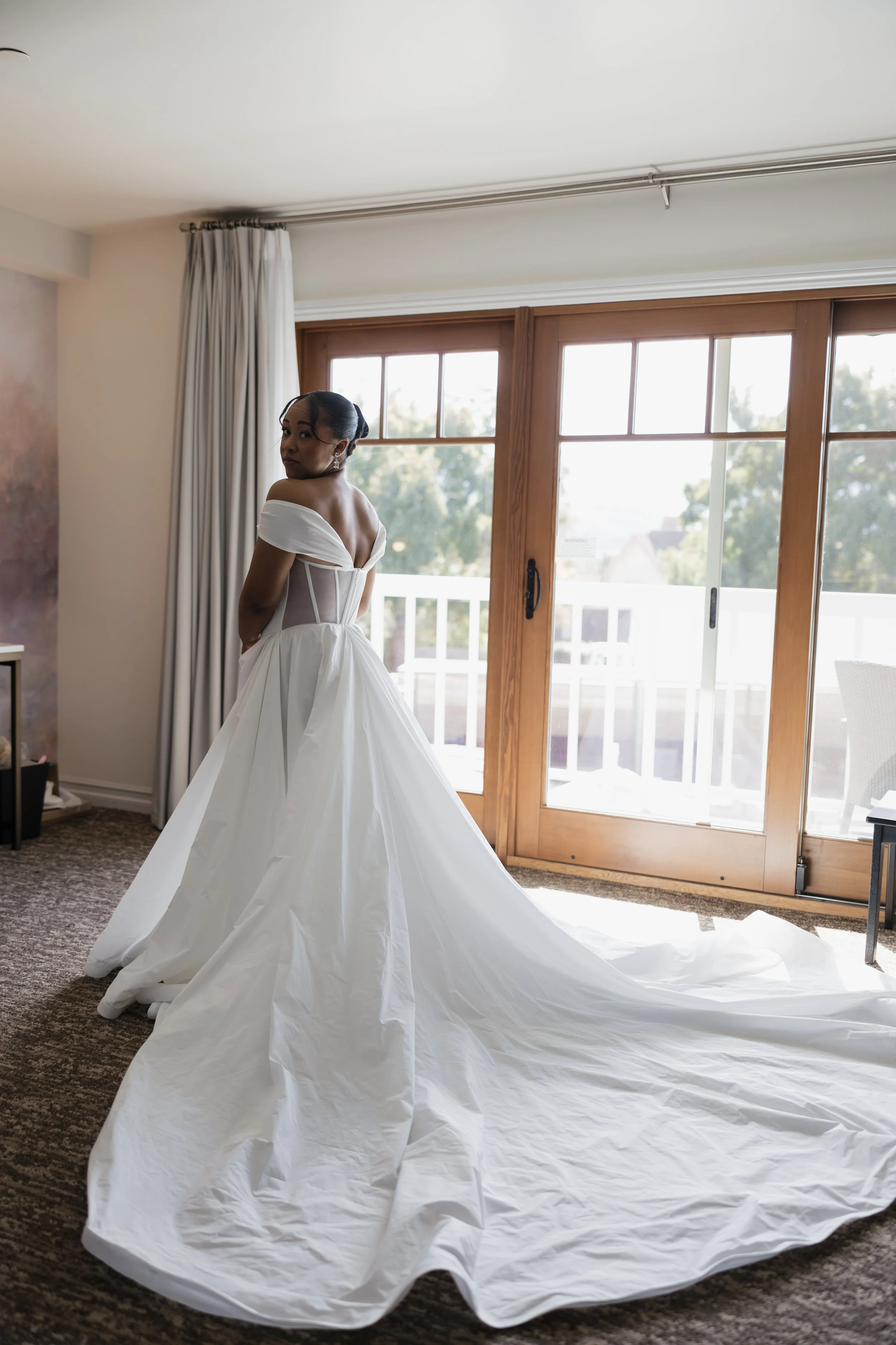 www.santabarbarawedding.com | Monique Bianca | Hilltop Guest Ranch | Wunderland &amp; Co. | Glenna Joy Flowers | Santa Ynez Wedding