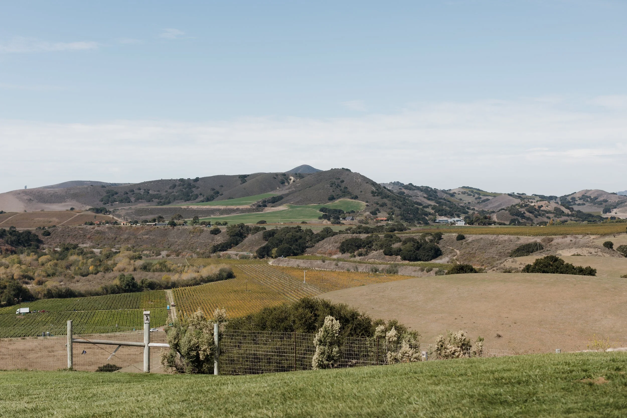 www.santabarbarawedding.com | Monique Bianca | Hilltop Guest Ranch | Wunderland &amp; Co. | Glenna Joy Flowers | Santa Ynez Wedding