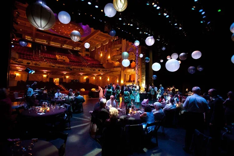 www.santabarbarawedding.com | The Granada Theatre | Santa Barbara Wedding Venue