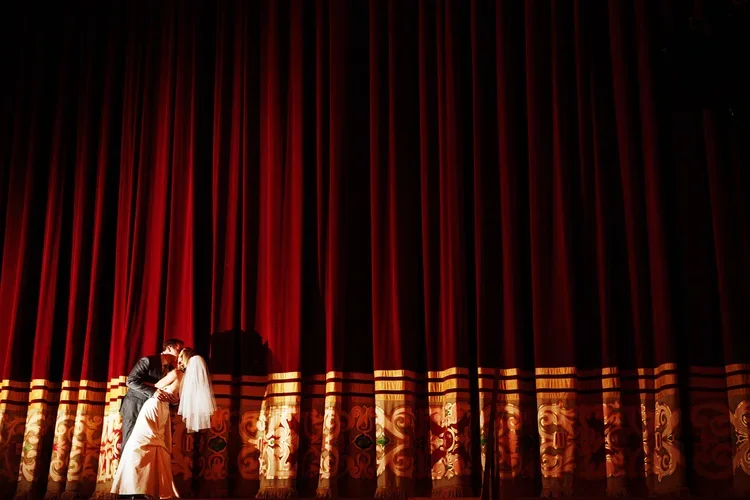www.santabarbarawedding.com | The Granada Theatre | Santa Barbara Wedding Venue