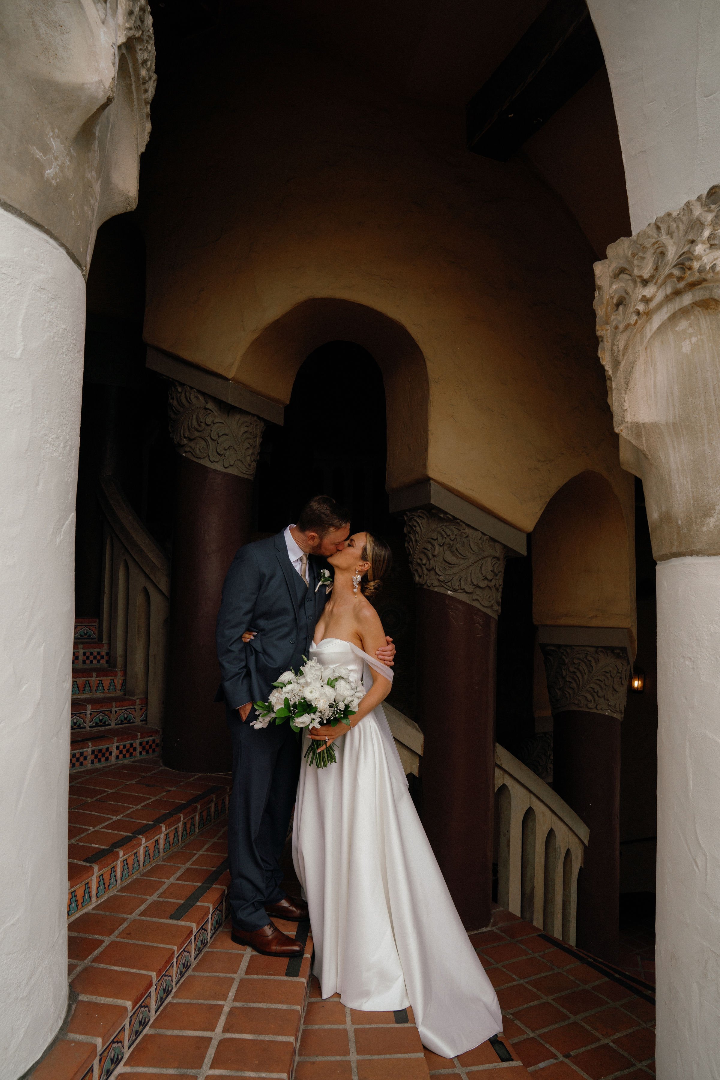 McKenna&JeremyWedding-SantaBarbaraWeddingPhotographerRachelWakefielRivieraMansionWedding5-27-23-198.jpg