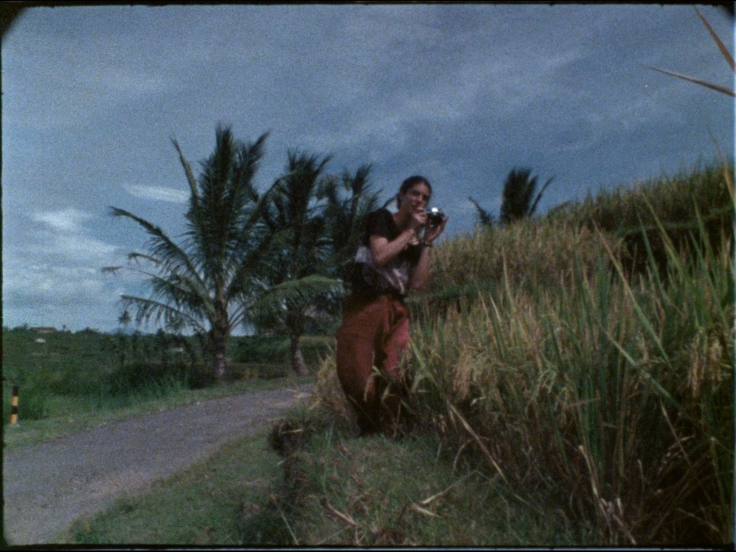 r1 M with camera 2.jpg