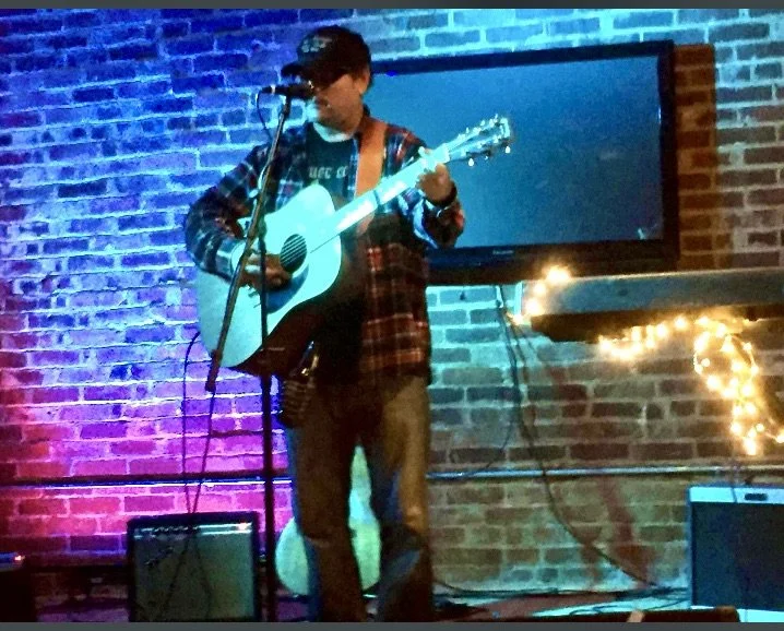 Live Music with Sean Richardson