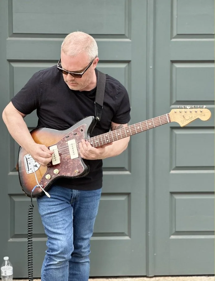 Live Music with Chris Quattro