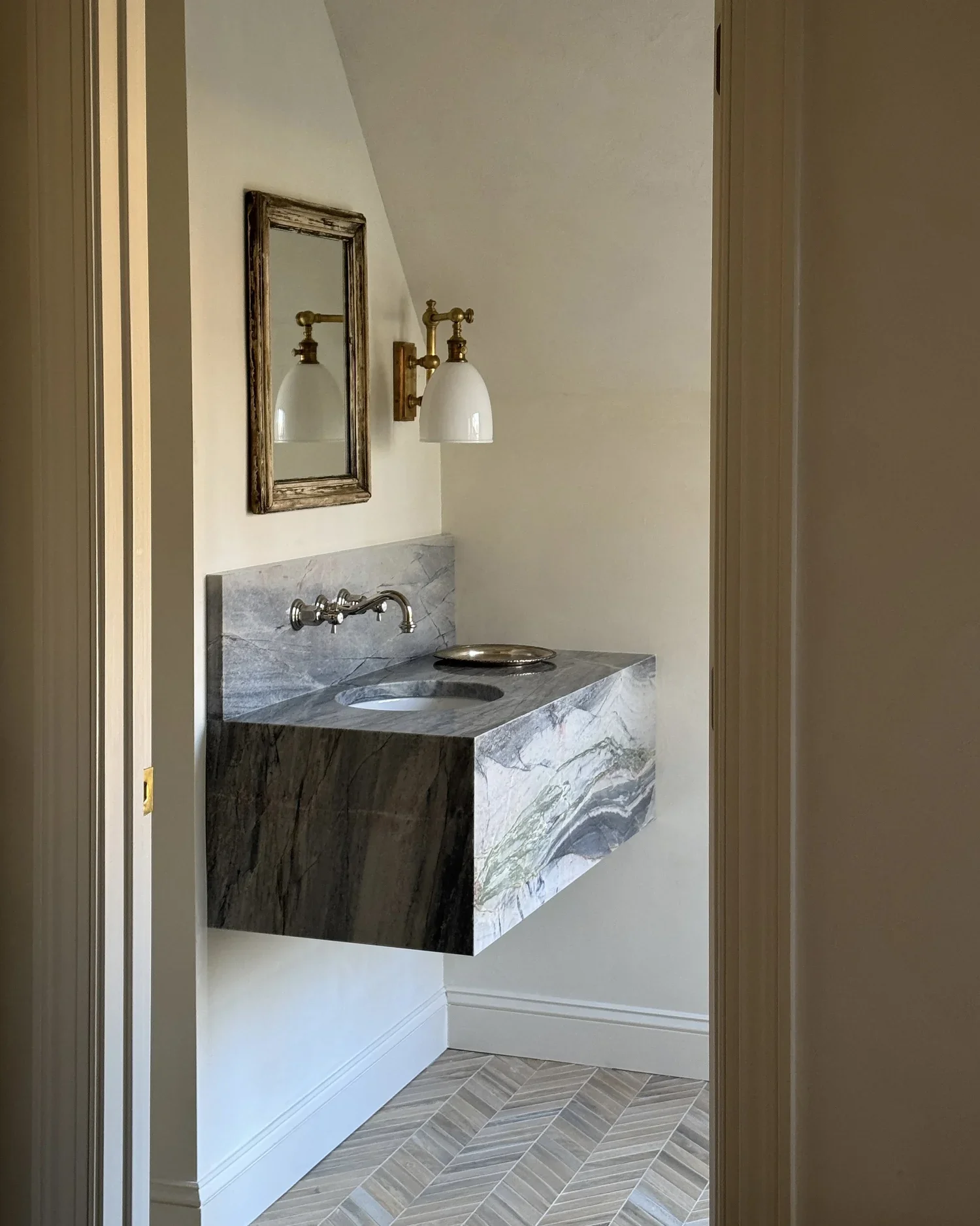 WINDSOR_BATHROOM_IMG_2164+copy.webp