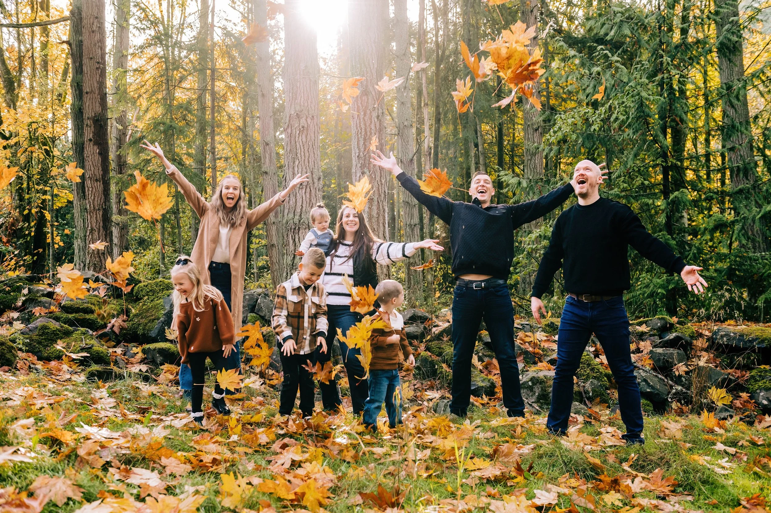 Shoreline Family Photos in a Forest (5).jpg