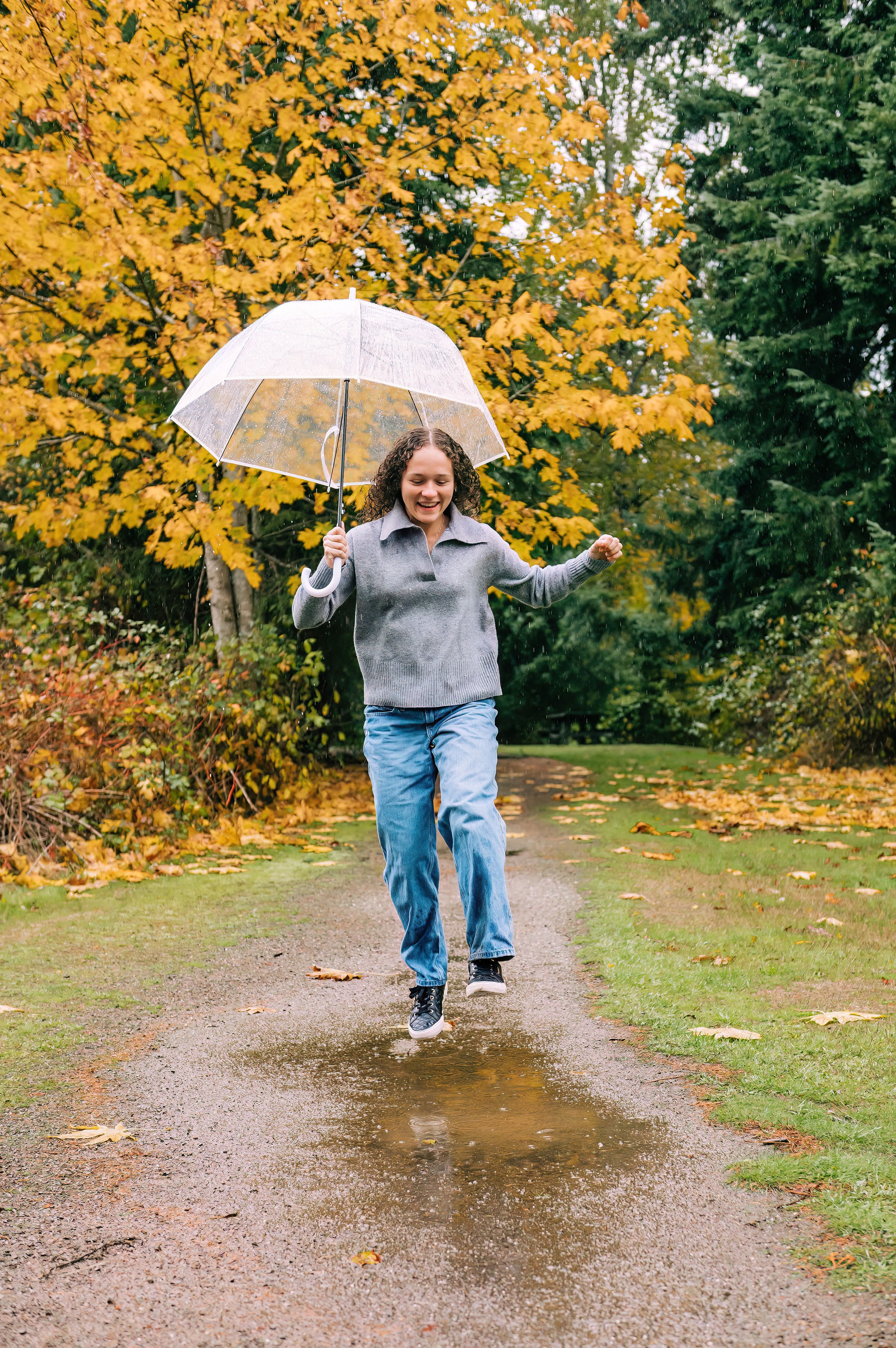 Bothell Family Photos with Umbrellas (5).jpg