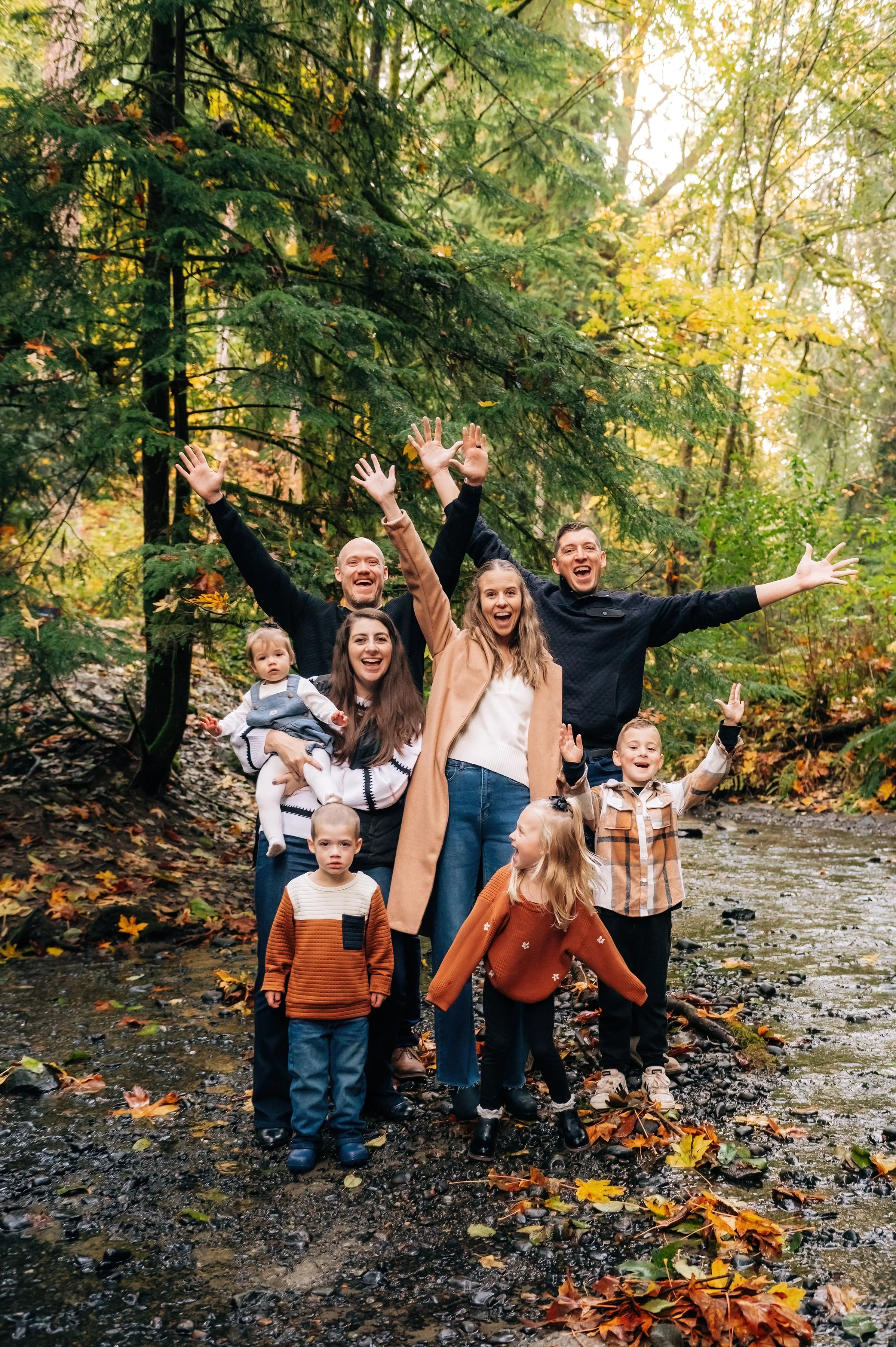 Shoreline Family Photos in a Forest (1).jpg